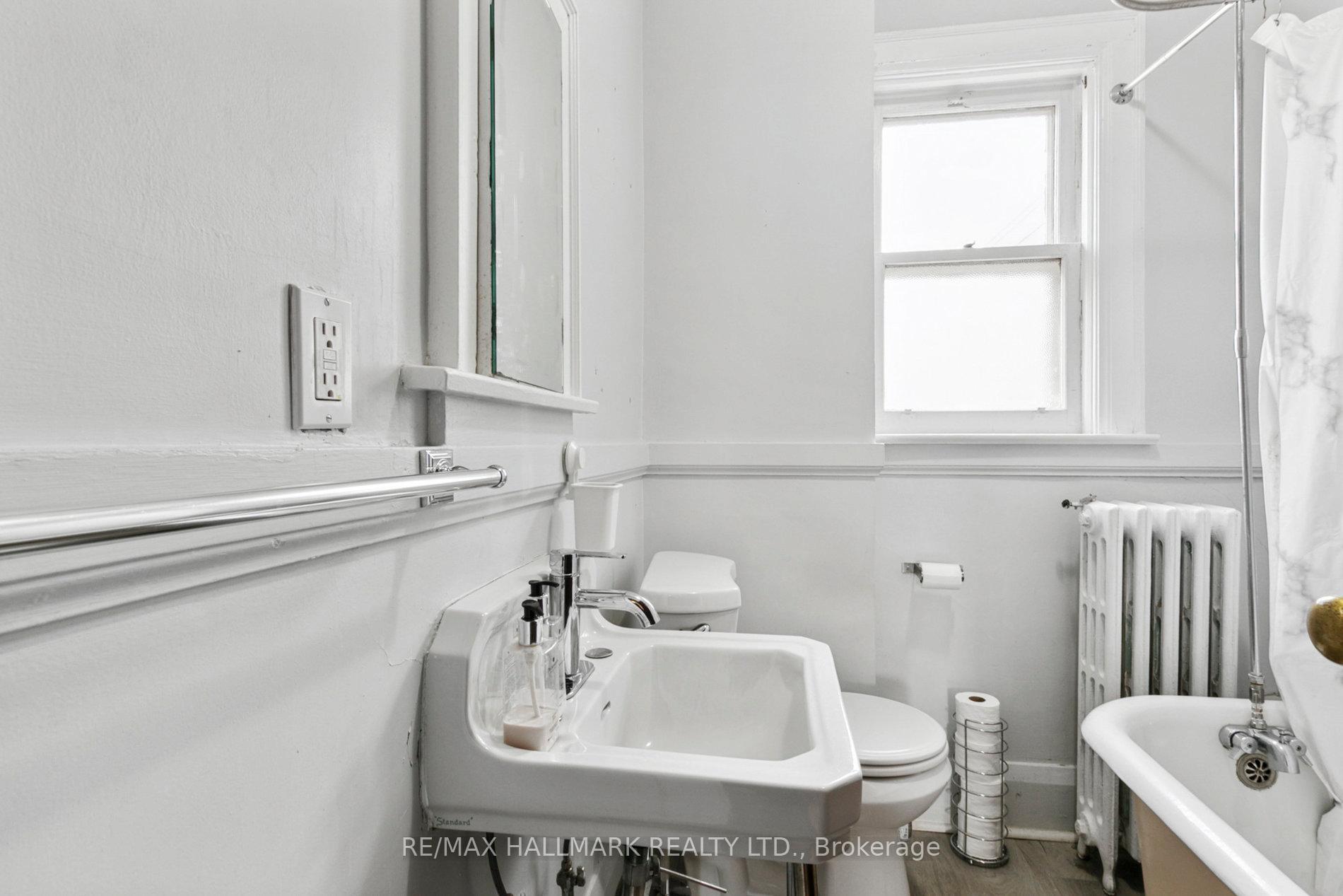 Photo 21 of 10 Dearbourne Avenue, Toronto, North Riverdale — HOMEH