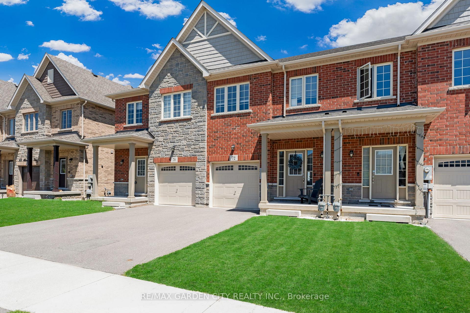 Front of 72 Homestead Way