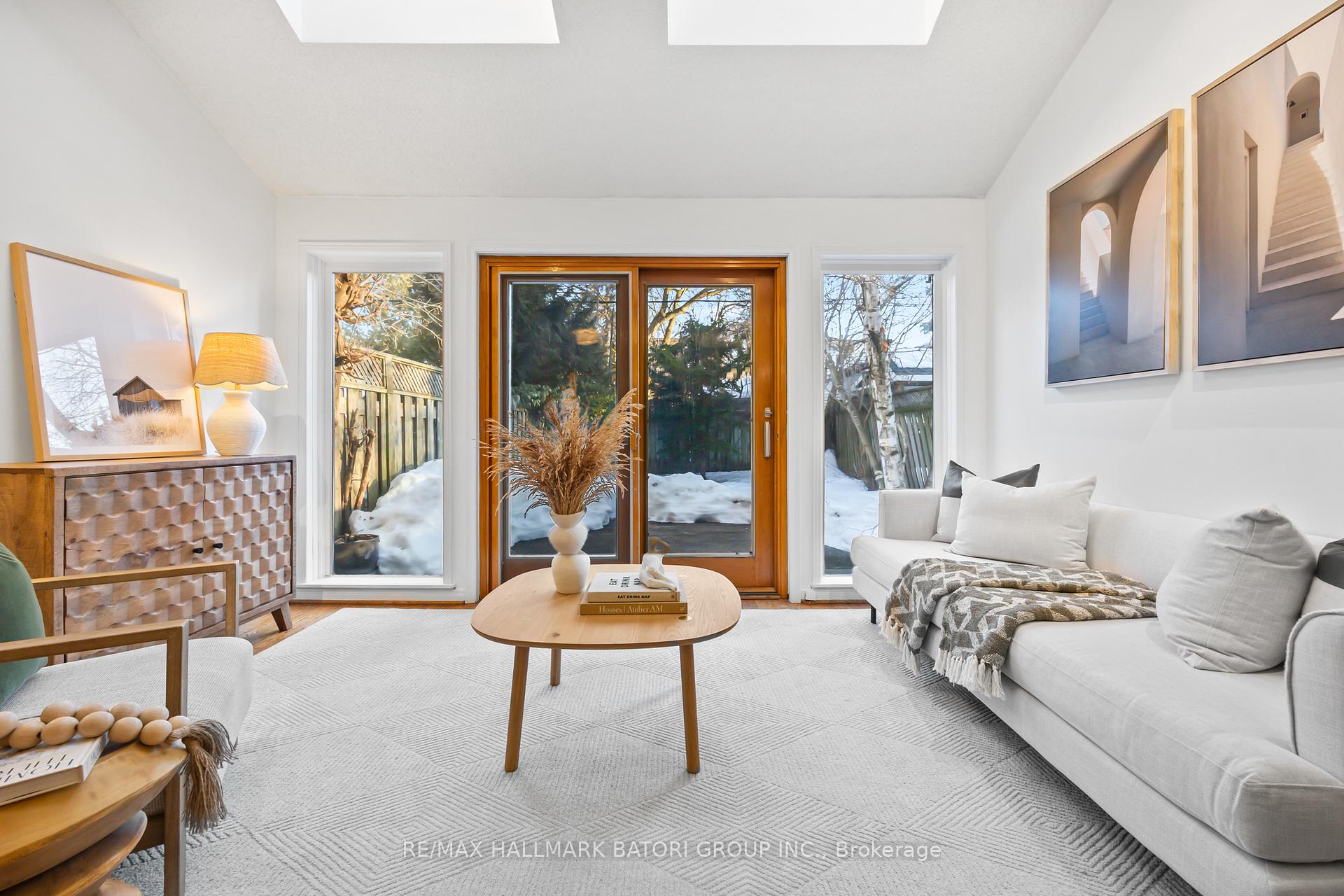 Photo 13 of 125 Glengarry Avenue, Toronto, Lawrence Park North — HOMEH