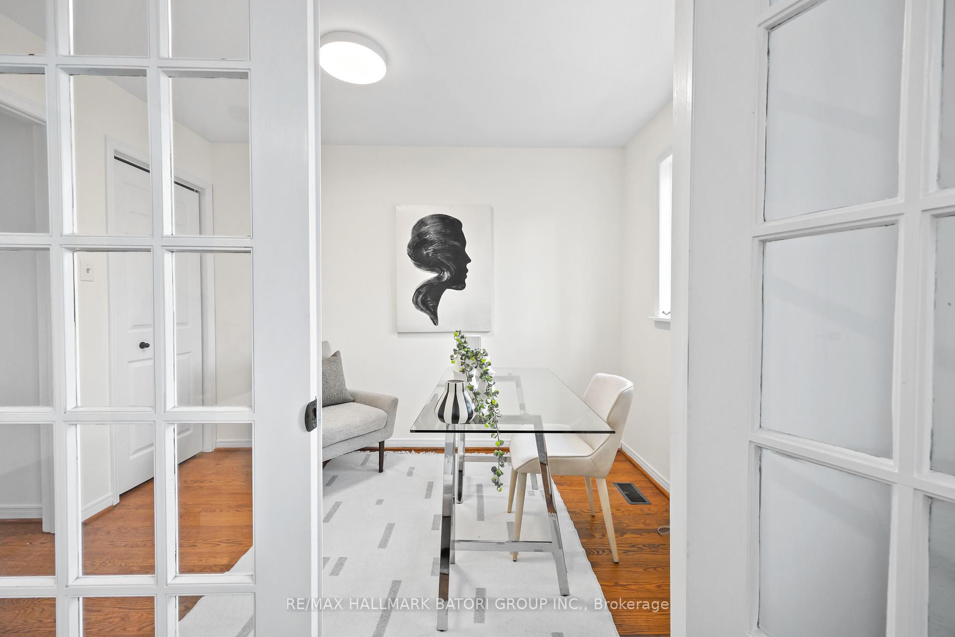 Photo 20 of 125 Glengarry Avenue, Toronto, Lawrence Park North — HOMEH