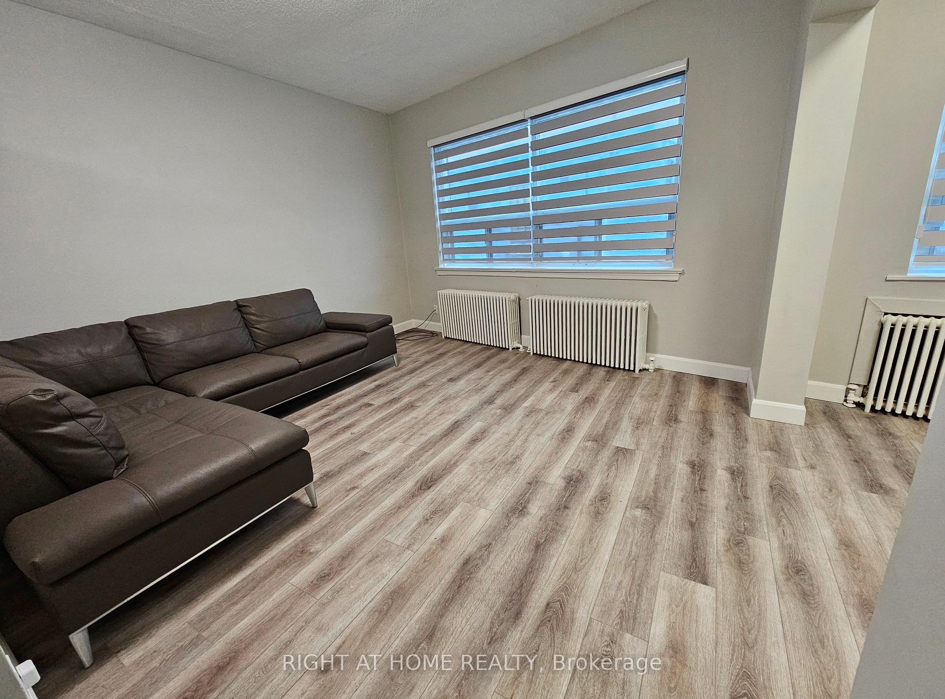 Front of Unit 2, 47 Dawes Road