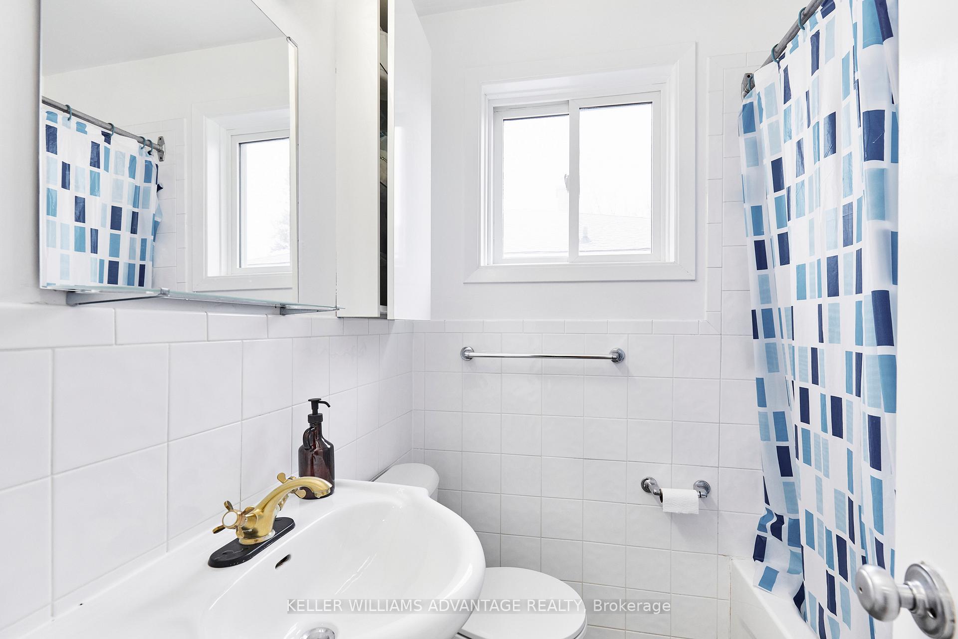 Photo 14 of 9 Chapman Avenue, Toronto, O'Connor-Parkview — HOMEH