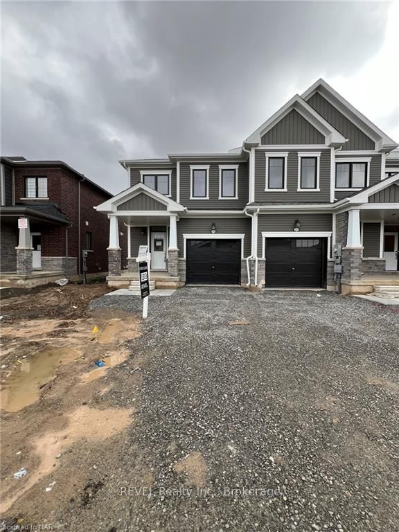 Photo 2 of 20 Lemon Avenue, Thorold, Hurricane/Merrittville — HOMEH