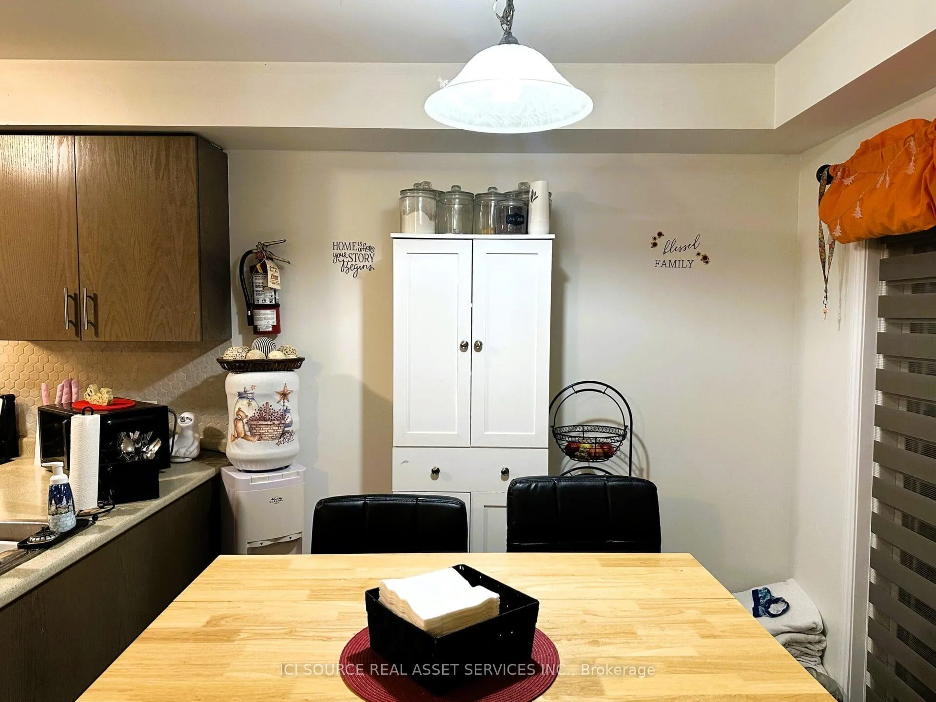 Photo 10 of 29 Tabaret Crescent, Oshawa, Windfields — HOMEH