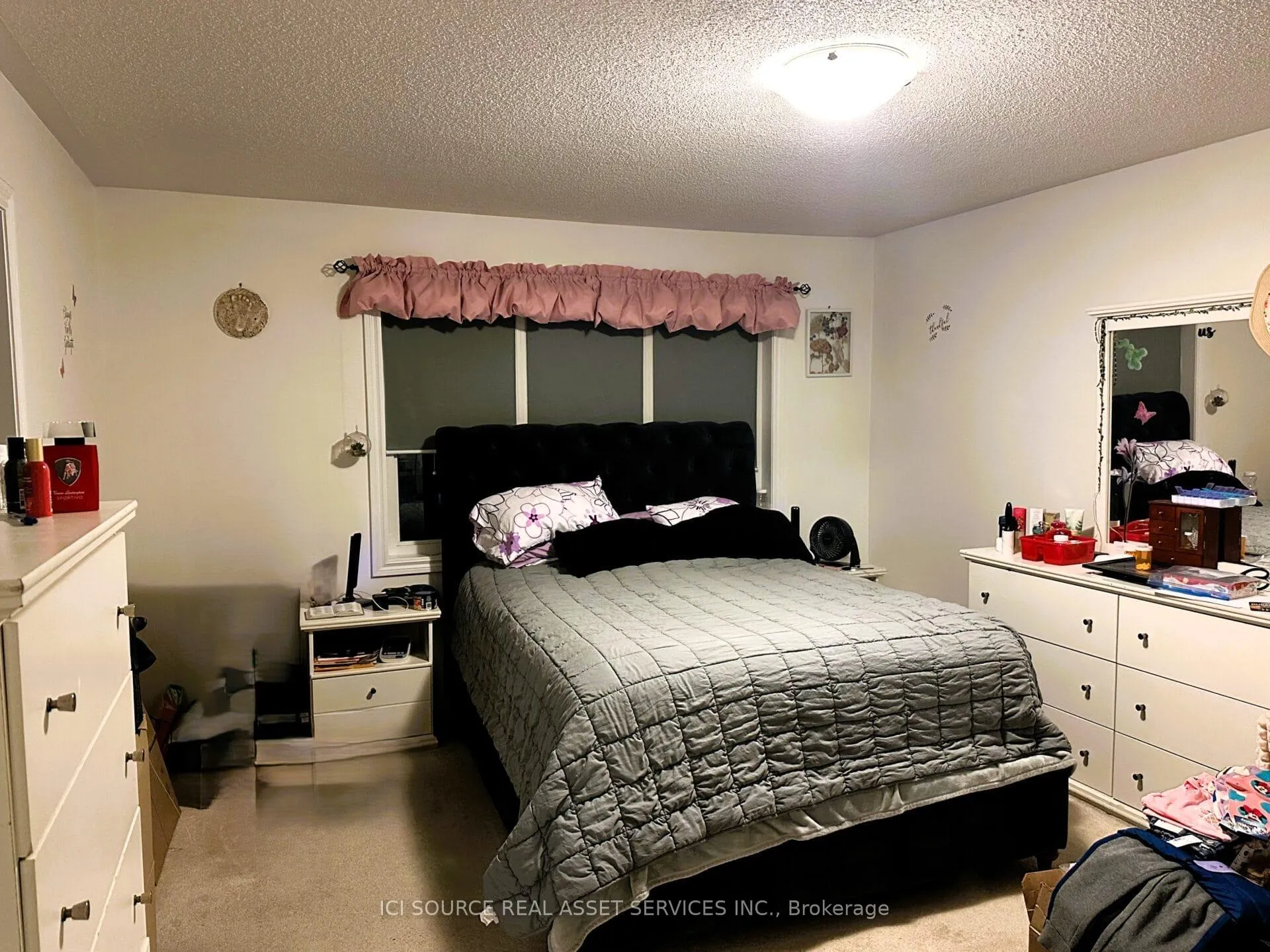 Photo 11 of 29 Tabaret Crescent, Oshawa, Windfields — HOMEH