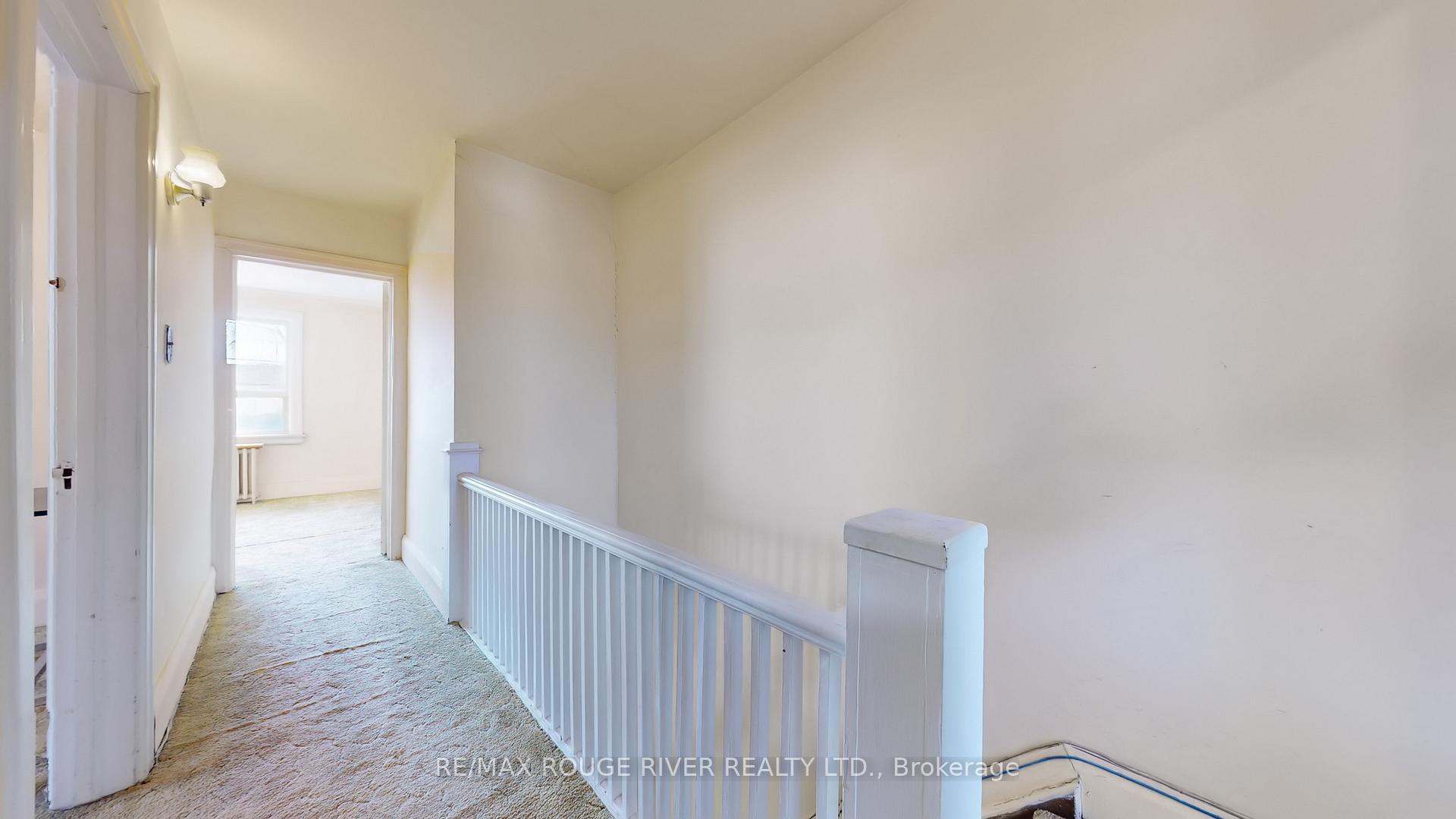 Photo 11 of 218 Dewhurst Boulevard N, Toronto, Danforth Village-East York — HOMEH