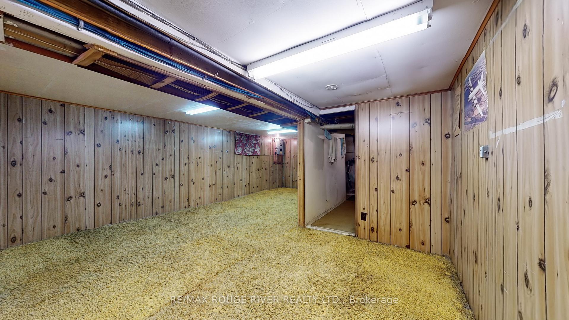 Photo 25 of 218 Dewhurst Boulevard N, Toronto, Danforth Village-East York — HOMEH