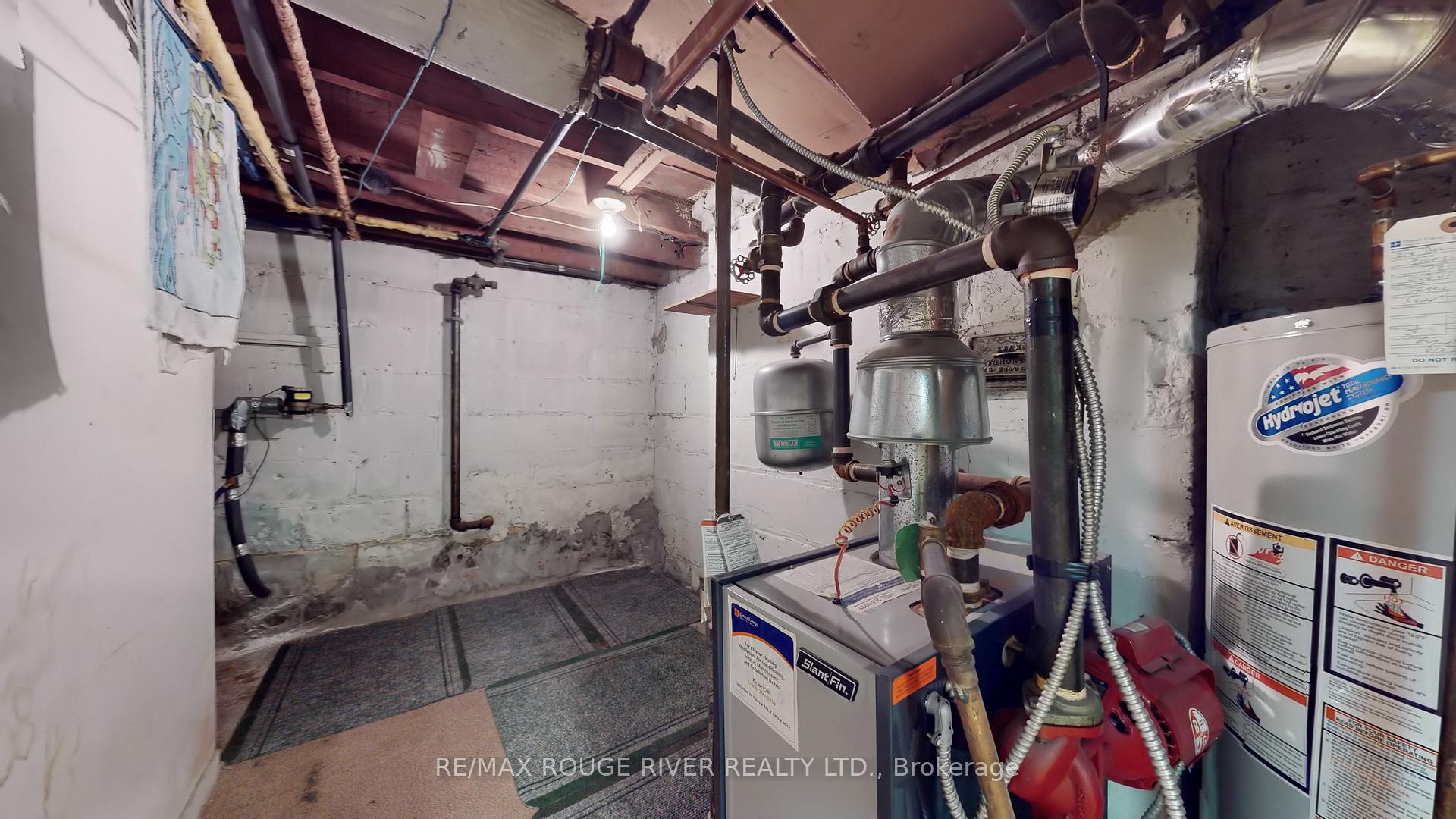 Photo 29 of 218 Dewhurst Boulevard N, Toronto, Danforth Village-East York — HOMEH
