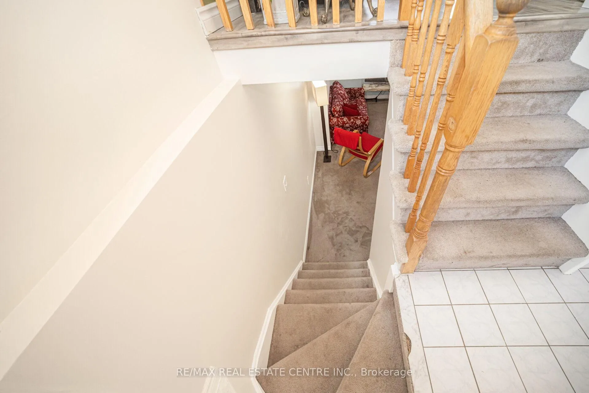 Photo 24 of 19 Silkwood Crescent, Brampton, Brampton West — HOMEH