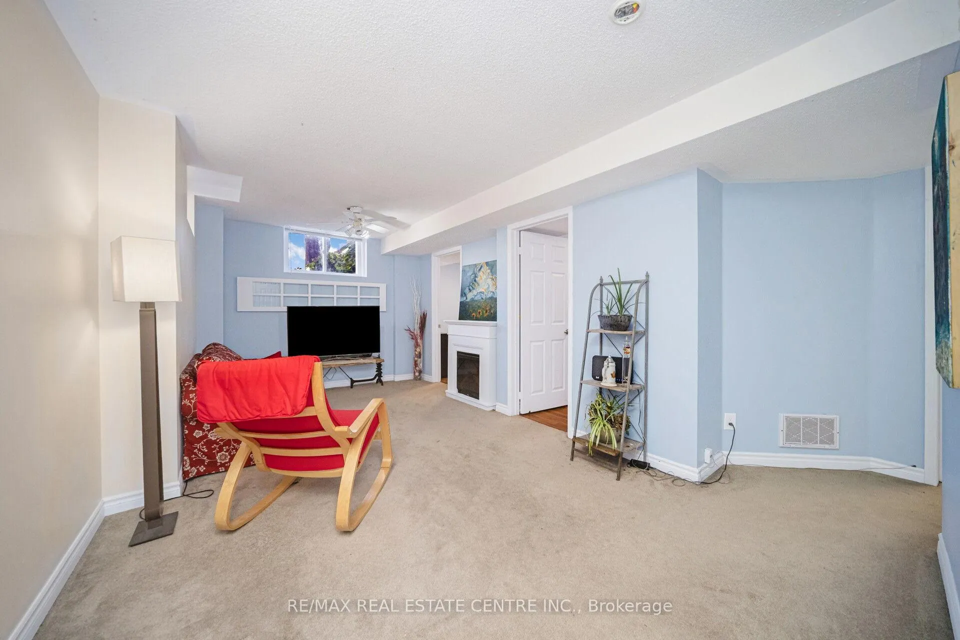 Photo 25 of 19 Silkwood Crescent, Brampton, Brampton West — HOMEH