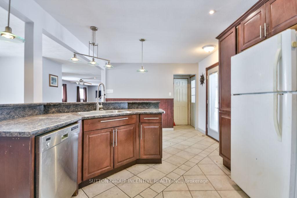 Photo 17 of 195 Bayview Avenue, Tay, Port McNicoll — HOMEH