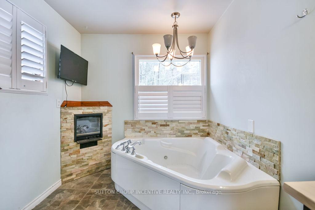 Photo 26 of 195 Bayview Avenue, Tay, Port McNicoll — HOMEH