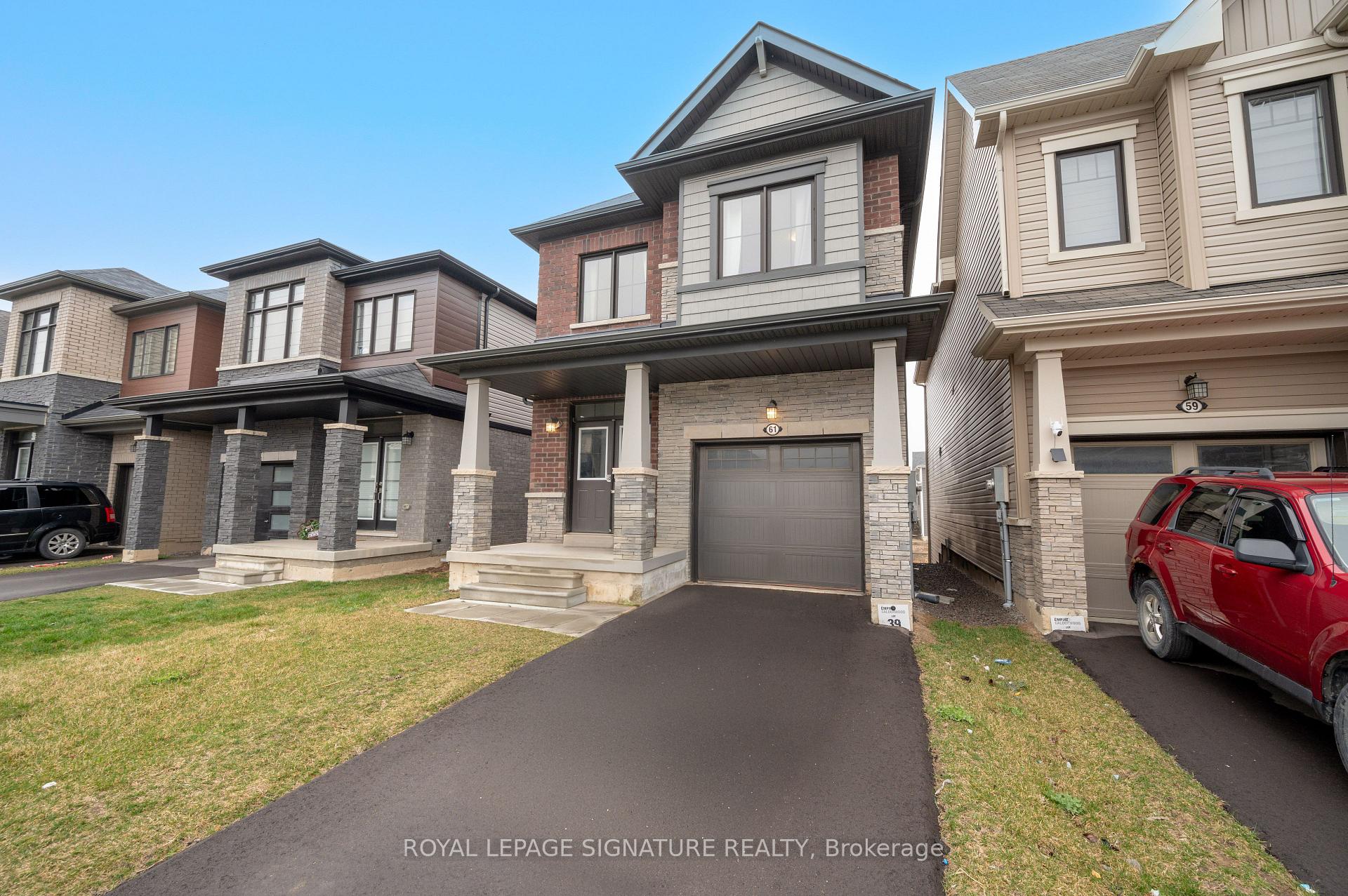 Front of 61 Vanilla Trail