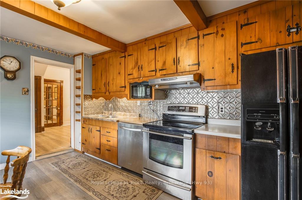 Photo 11 of 787 Fifth Avenue, Tay, Port McNicoll — HOMEH
