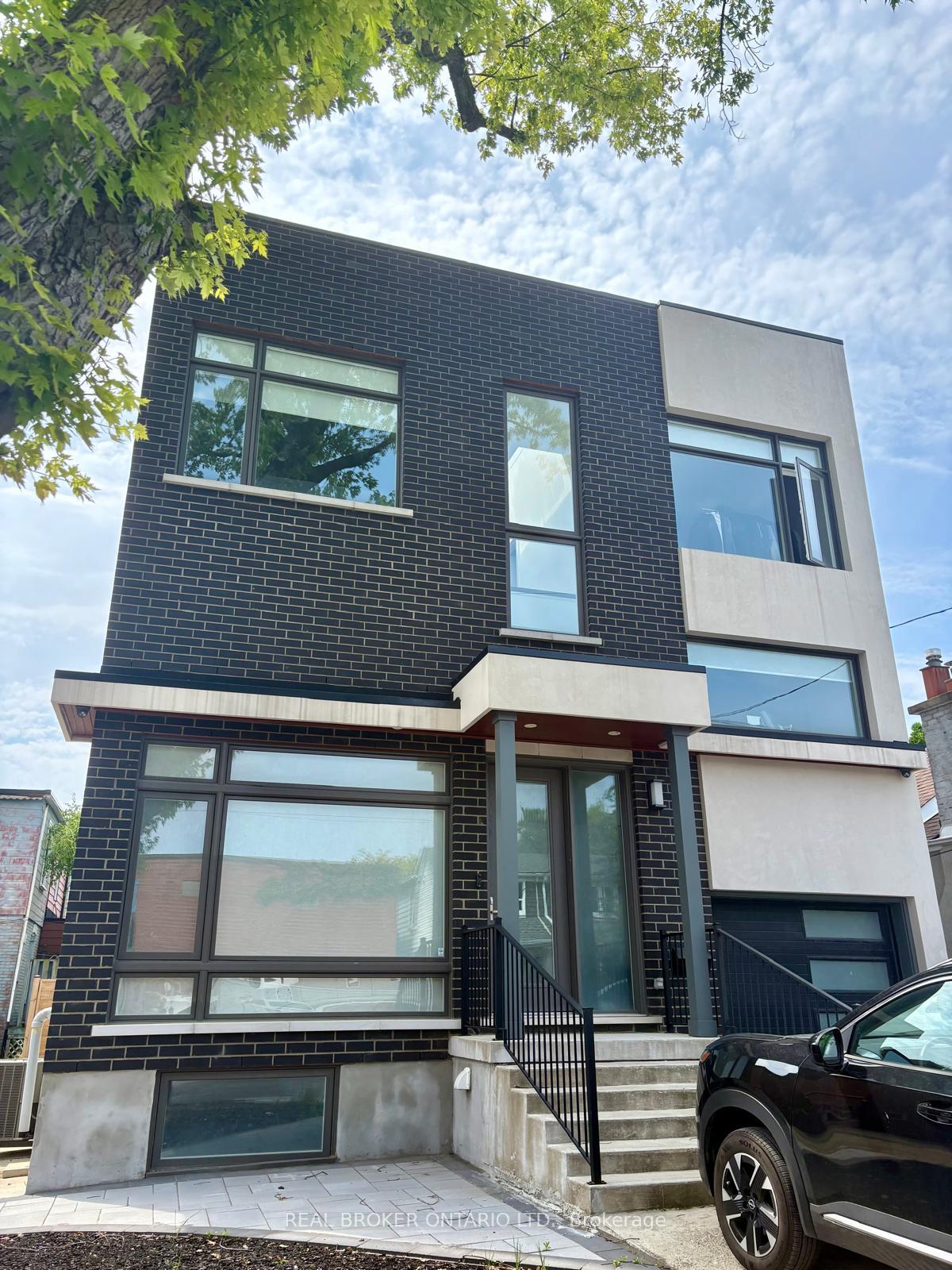 Front of 105 Frater Avenue