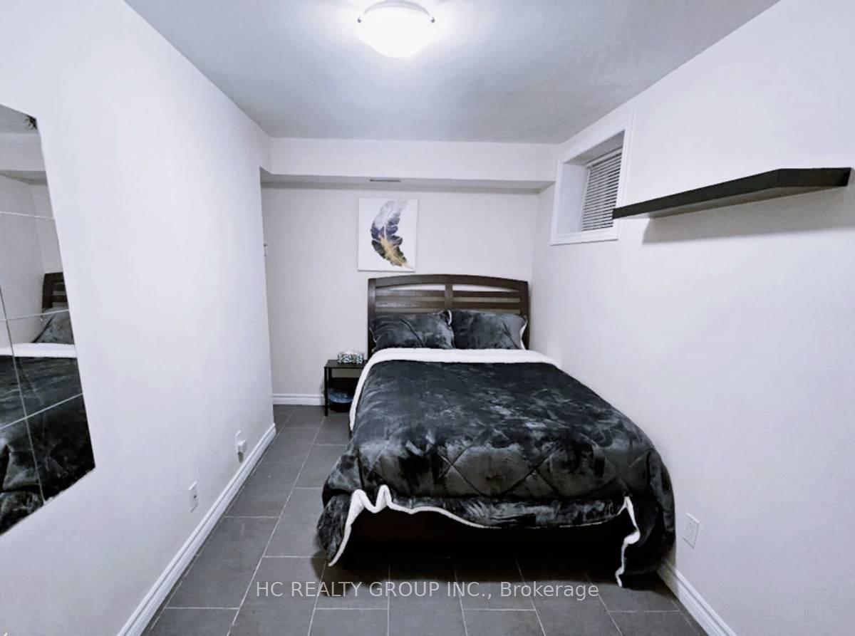 Photo 3 of 629 Bathurst Street, Toronto, University — HOMEH