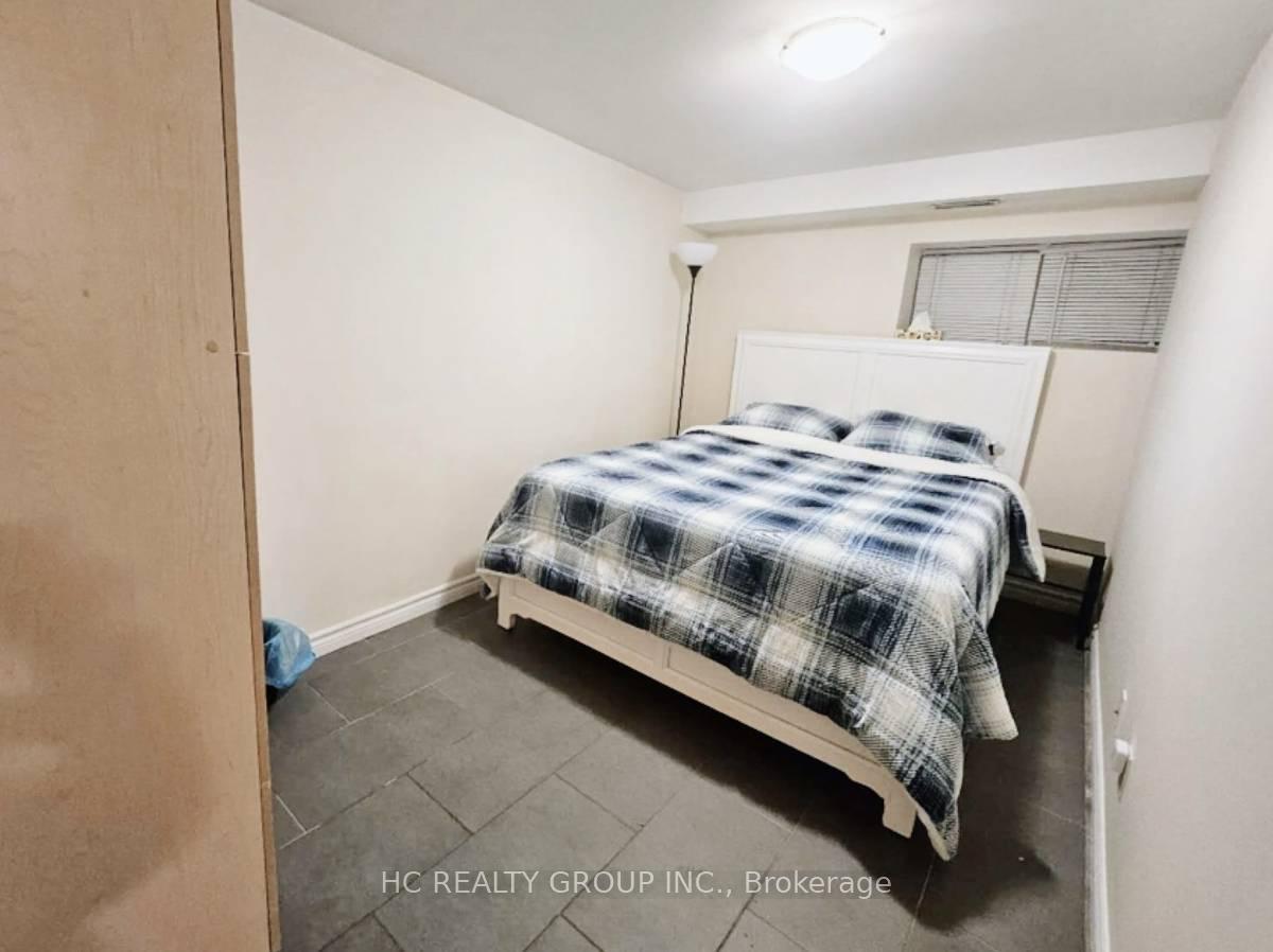 Photo 5 of 629 Bathurst Street, Toronto, University — HOMEH