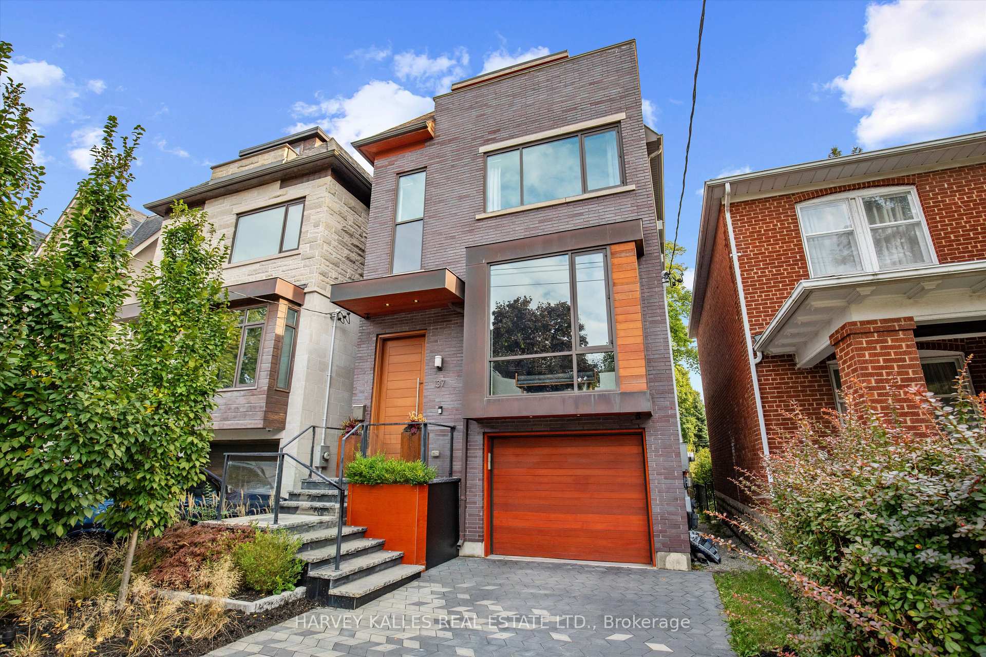 Photo 2 of 137 Ranleigh Avenue, Toronto, Lawrence Park North — HOMEH
