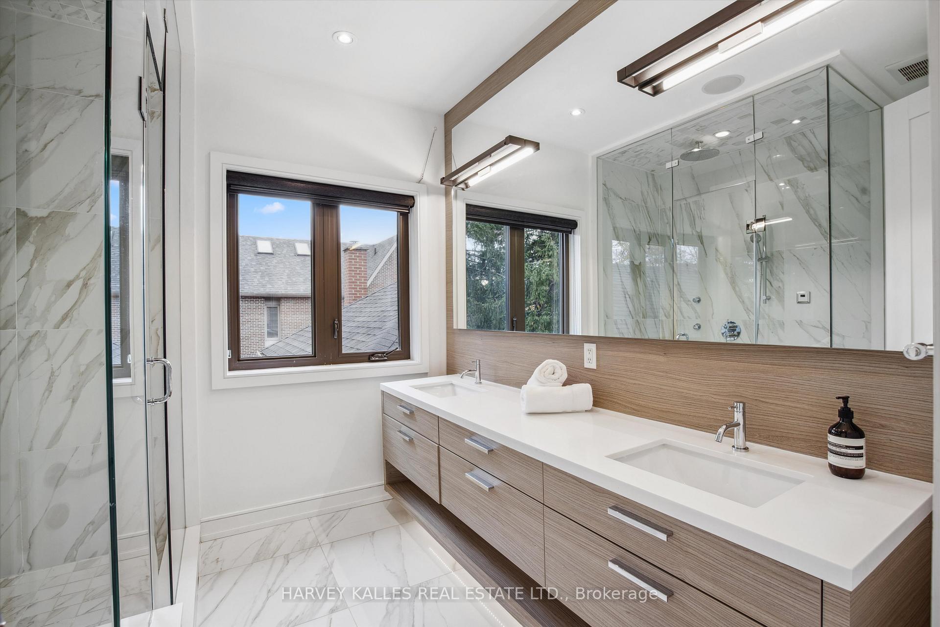 Photo 19 of 137 Ranleigh Avenue, Toronto, Lawrence Park North — HOMEH