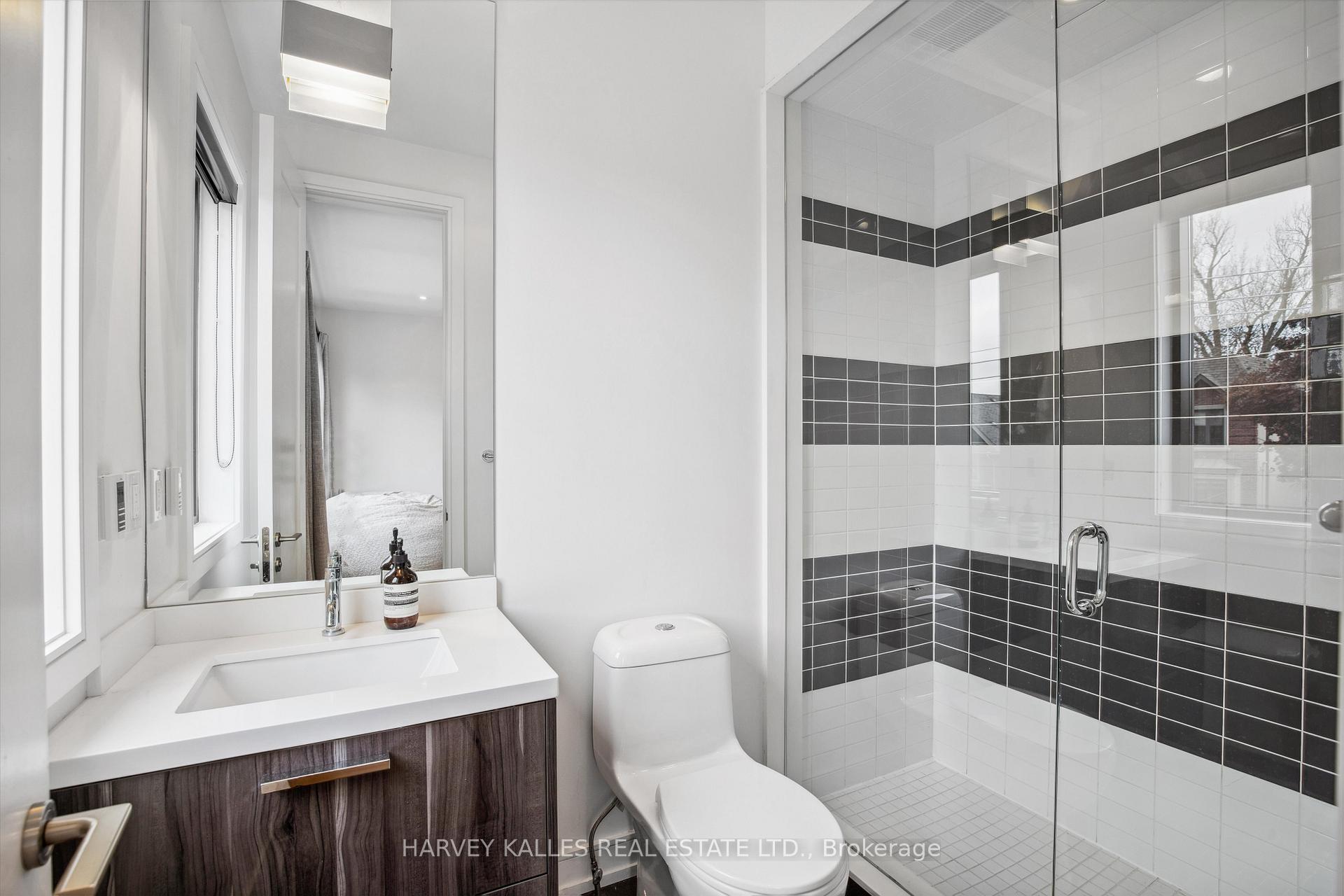 Photo 21 of 137 Ranleigh Avenue, Toronto, Lawrence Park North — HOMEH