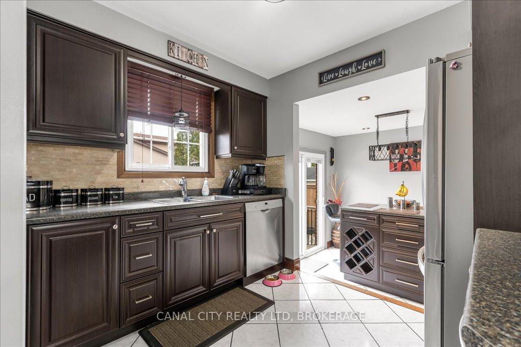 Photo 9 of 20 Capri Street, Thorold, Confederation Heights — HOMEH
