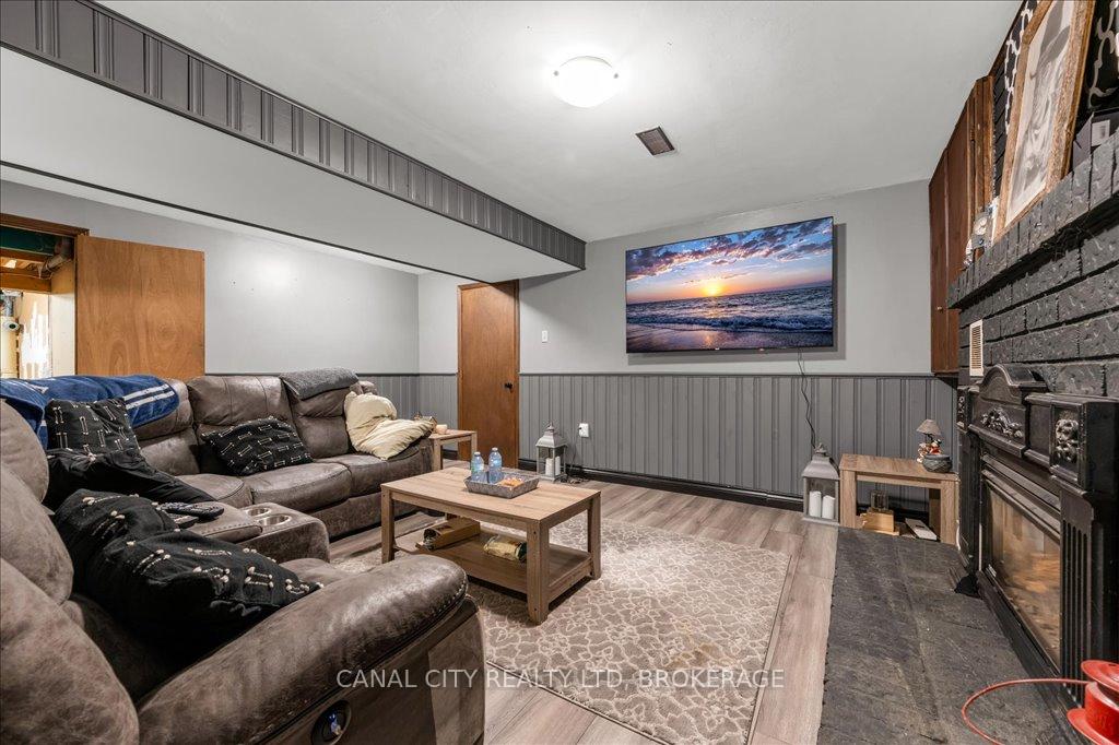 Photo 24 of 20 Capri Street, Thorold, Confederation Heights — HOMEH