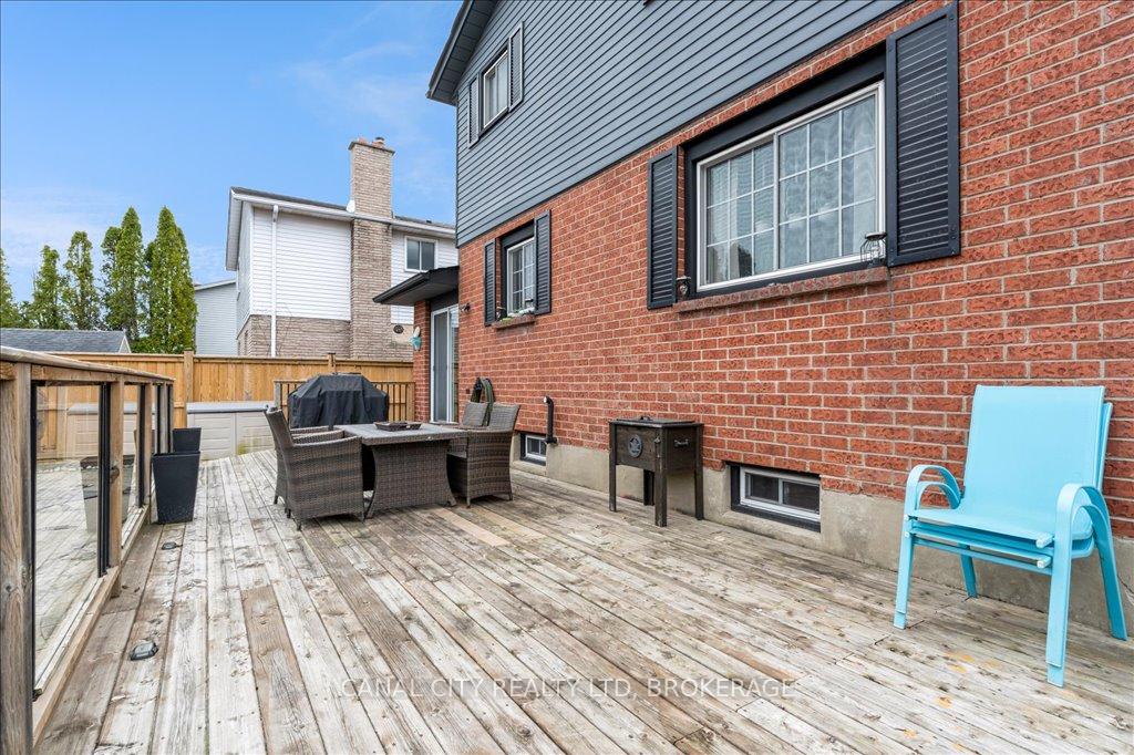 Photo 27 of 20 Capri Street, Thorold, Confederation Heights — HOMEH