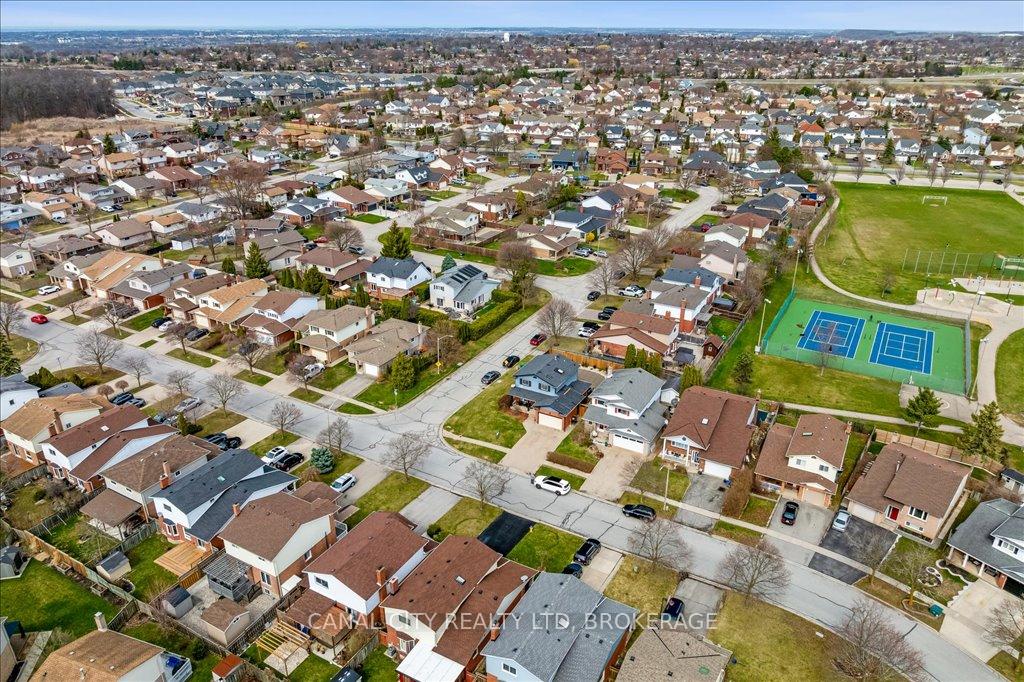 Photo 41 of 20 Capri Street, Thorold, Confederation Heights — HOMEH