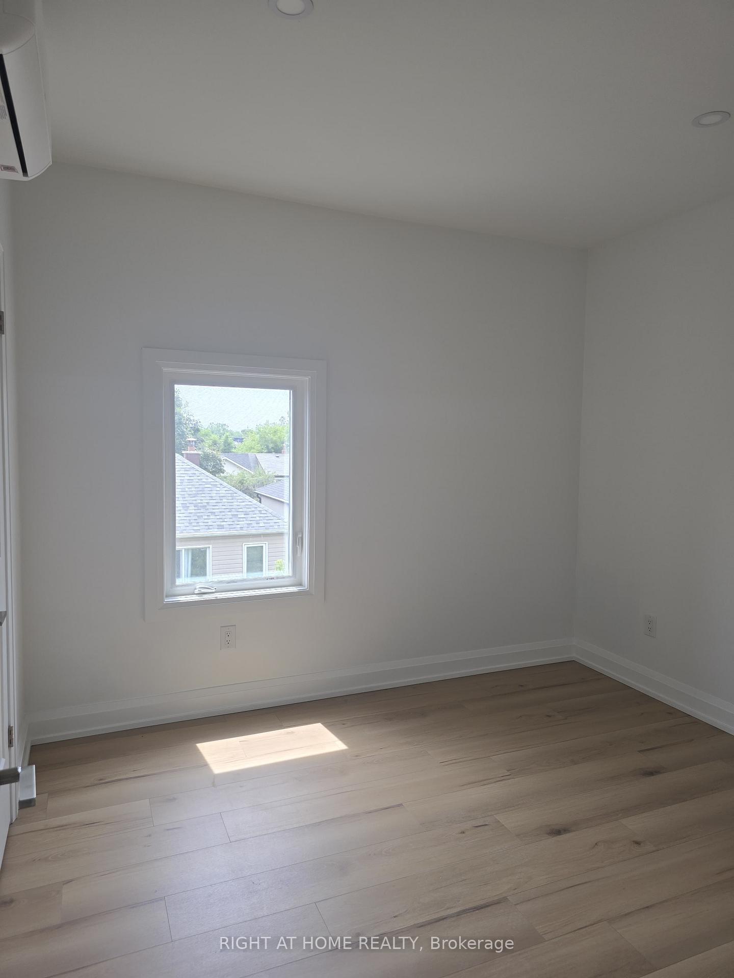 Photo 10 of Unit 3, 696 Winona Drive, Toronto, Oakwood Village — HOMEH