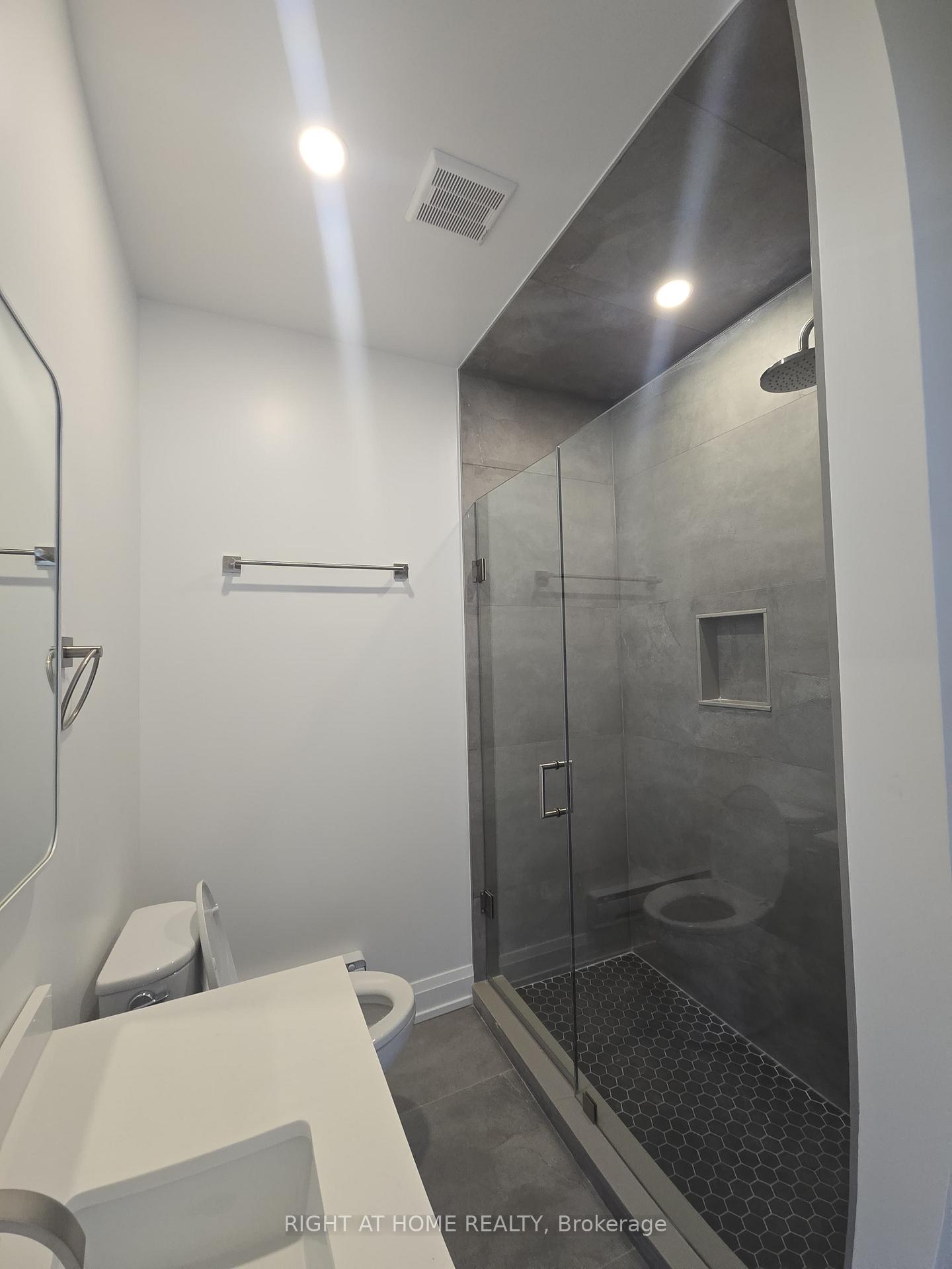 Photo 13 of Unit 3, 696 Winona Drive, Toronto, Oakwood Village — HOMEH