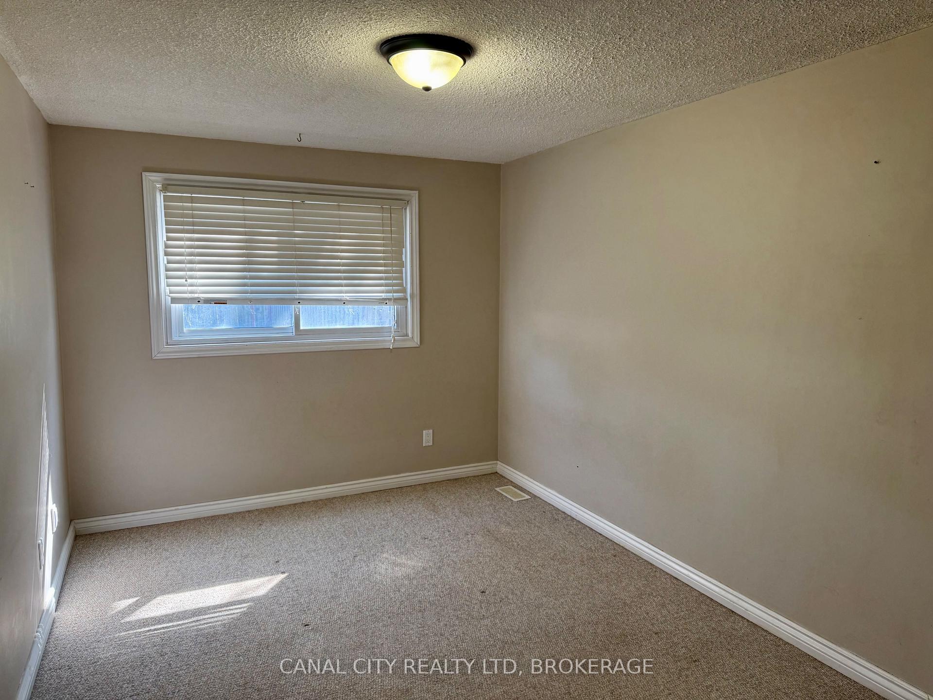 Photo 10 of 10 Baldwin Circle, Thorold, Confederation Heights — HOMEH
