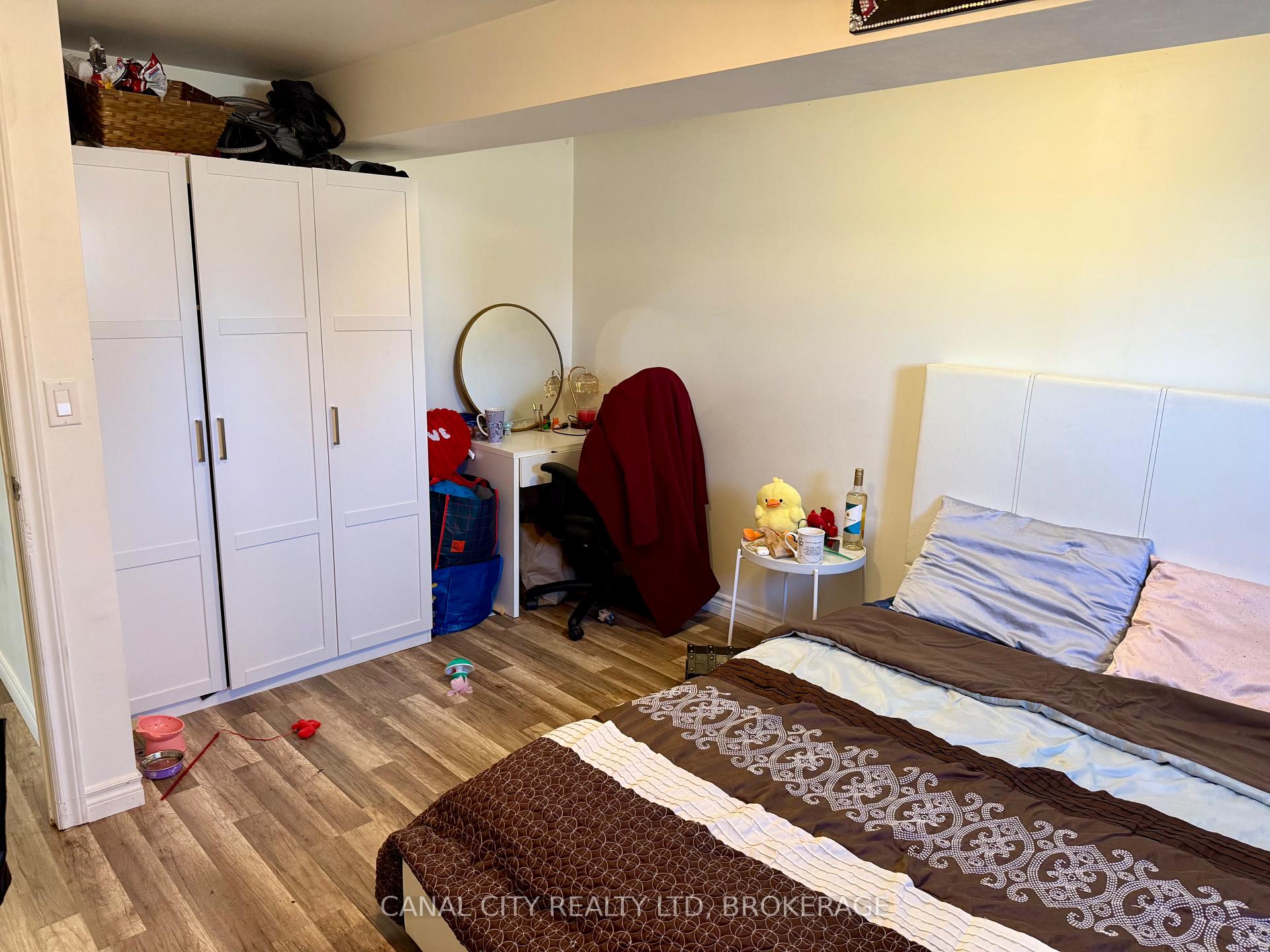 Photo 13 of 10 Baldwin Circle, Thorold, Confederation Heights — HOMEH
