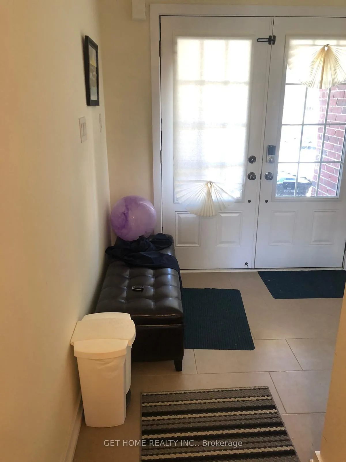 Photo 12 of 6 Baffin Crescent, Brampton, Northwest Brampton — HOMEH