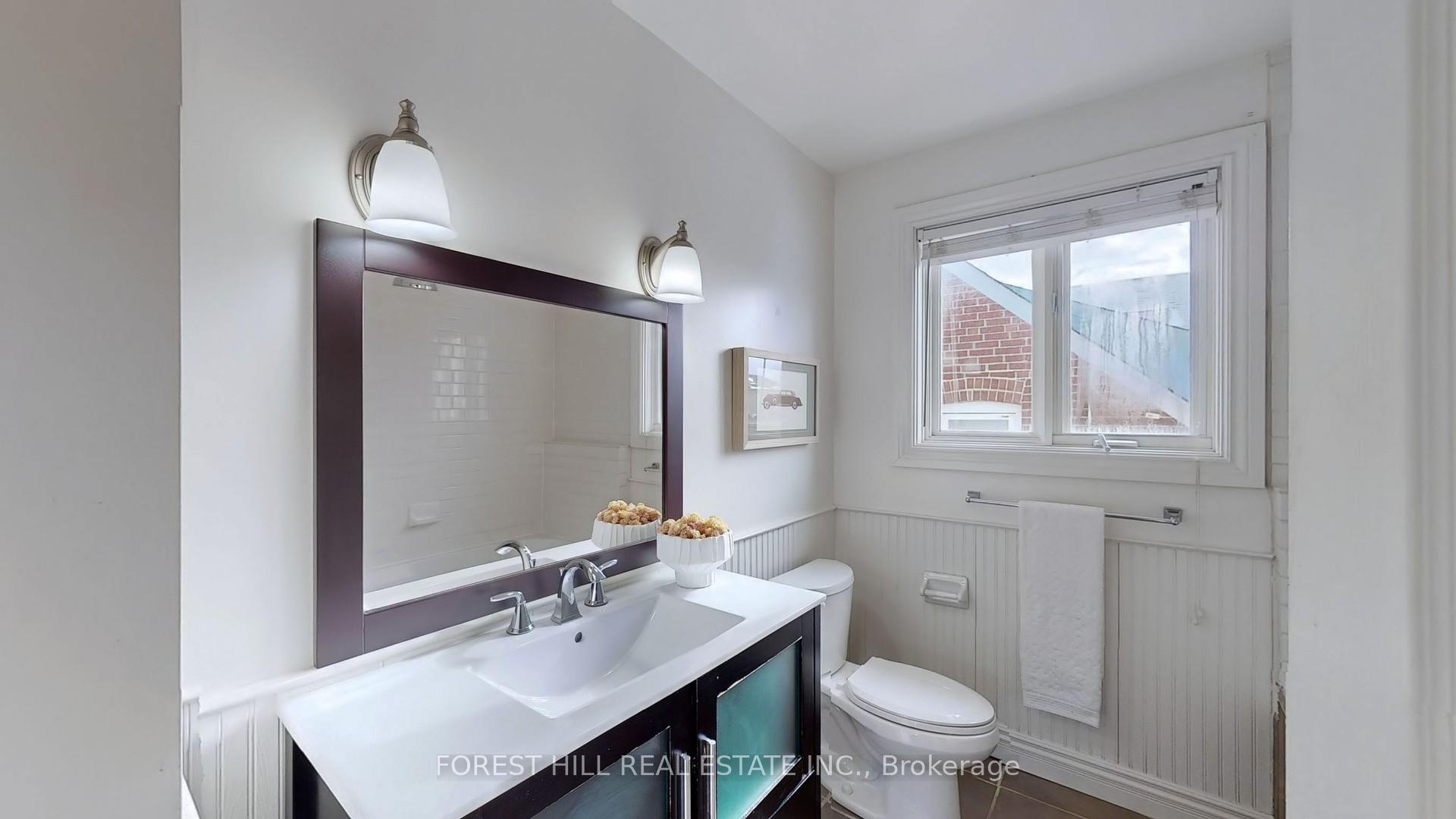 Photo 32 of 430 Elm Road, Toronto, Bedford Park-Nortown — HOMEH