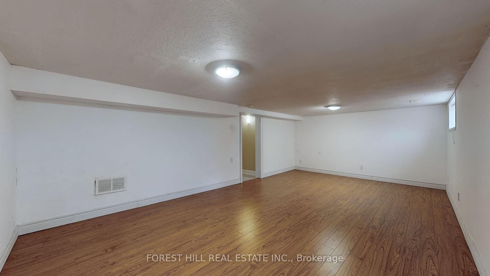 Photo 22 of 430 Elm Road, Toronto, Bedford Park-Nortown — HOMEH