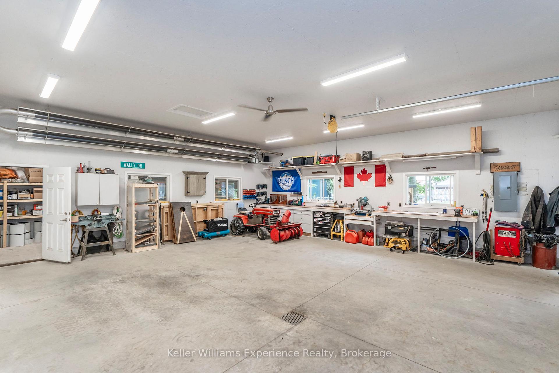 Photo 7 of 34 Howard Avenue, Tiny, Wyevale — HOMEH