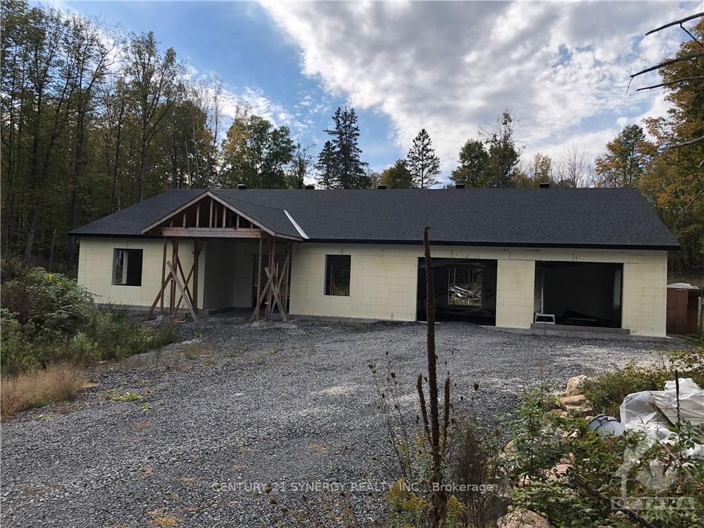 Photo 1 of 367 Concession 12B Lanark Road, Tay Valley, Bathurst/Burgess & Sherbrooke (Bathurst) Twp — HOMEH