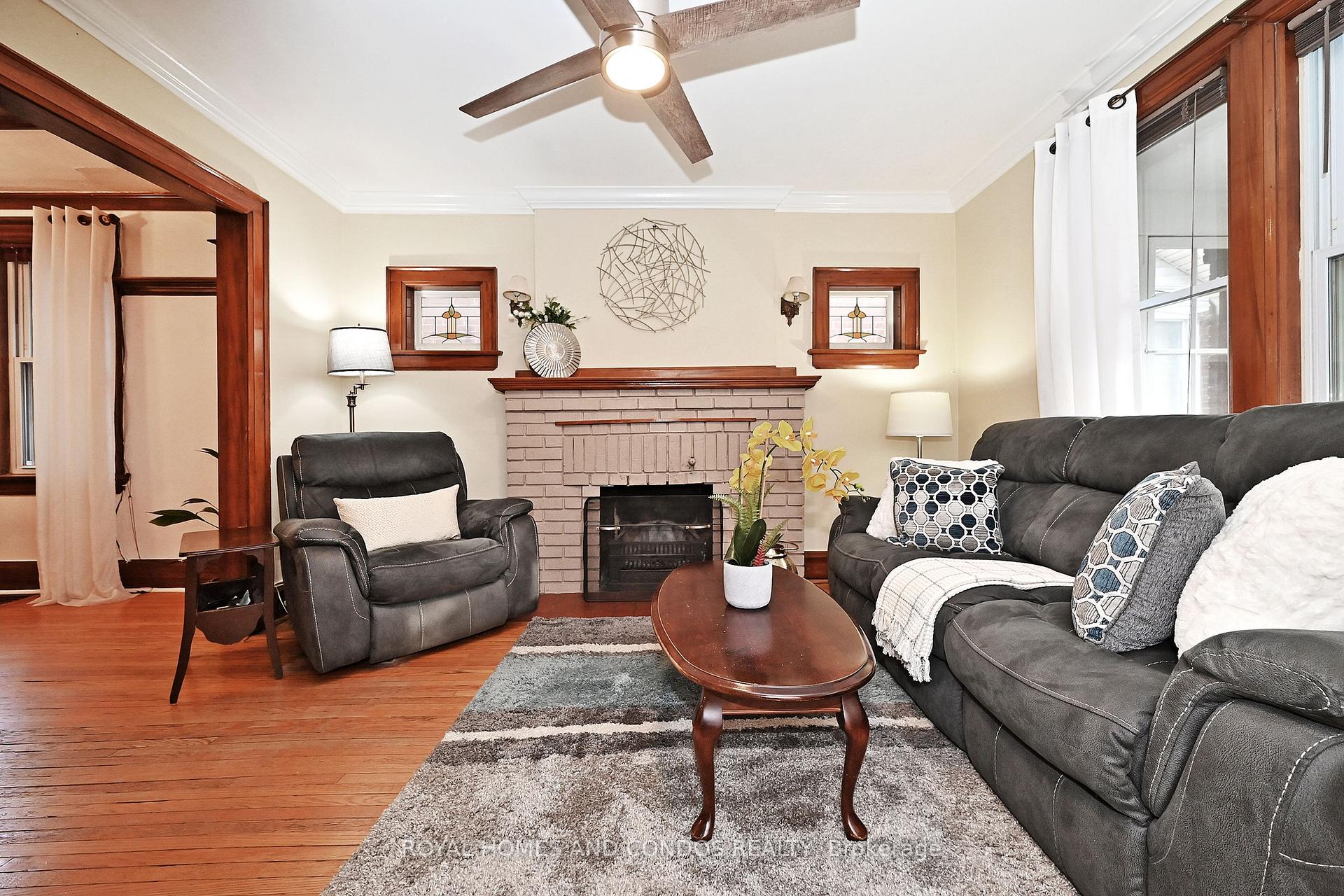 Photo 4 of 125 Dawes Road, Toronto, Crescent Town — HOMEH
