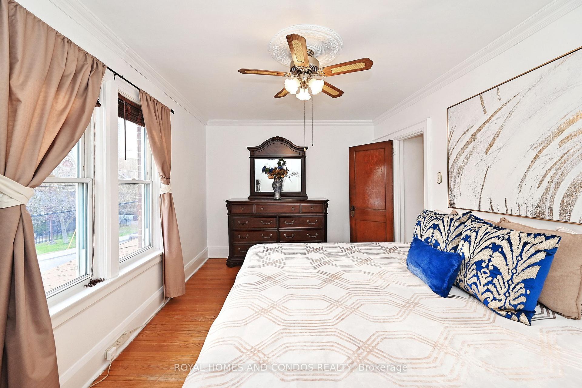 Photo 22 of 125 Dawes Road, Toronto, Crescent Town — HOMEH