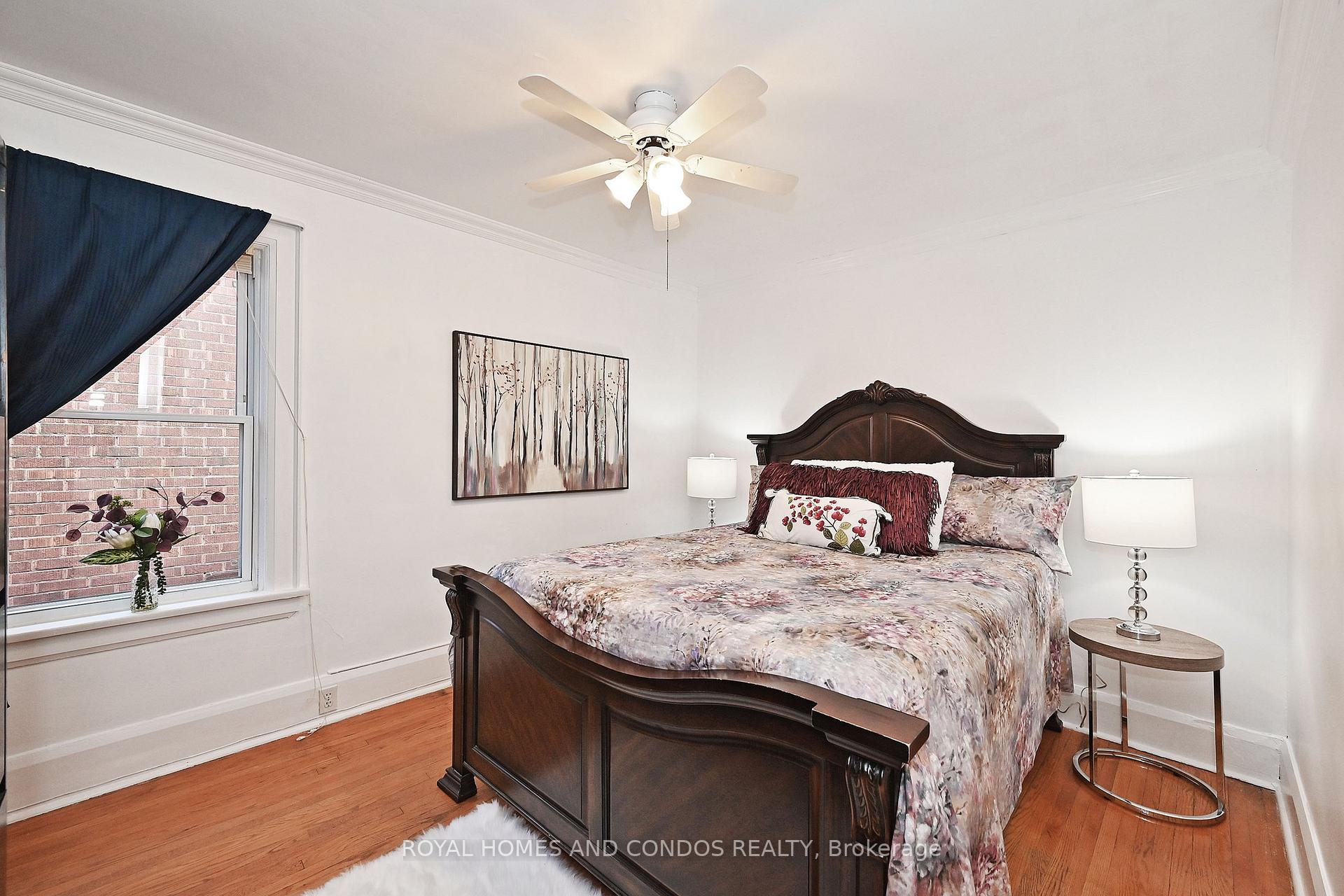 Photo 23 of 125 Dawes Road, Toronto, Crescent Town — HOMEH