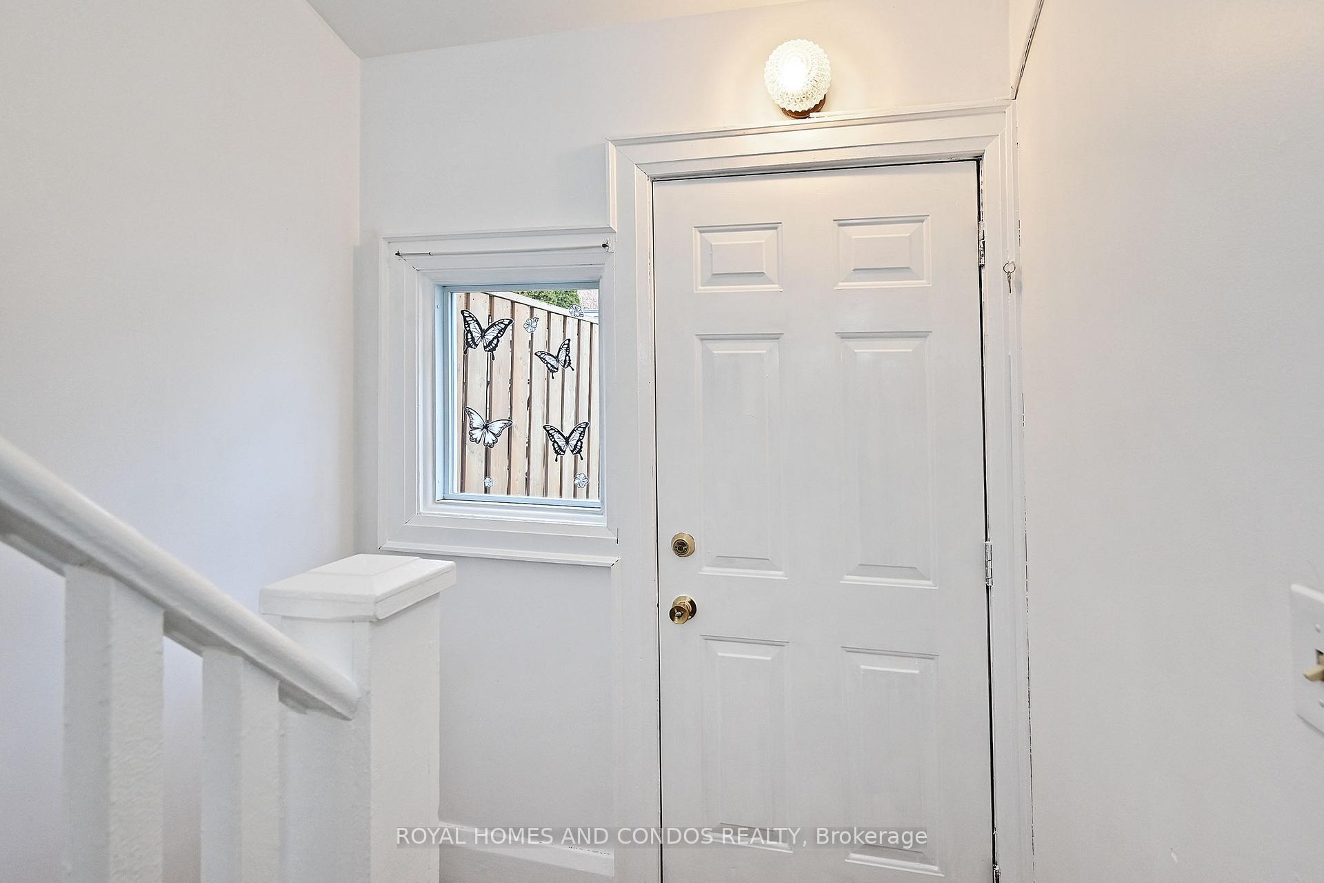 Photo 30 of 125 Dawes Road, Toronto, Crescent Town — HOMEH