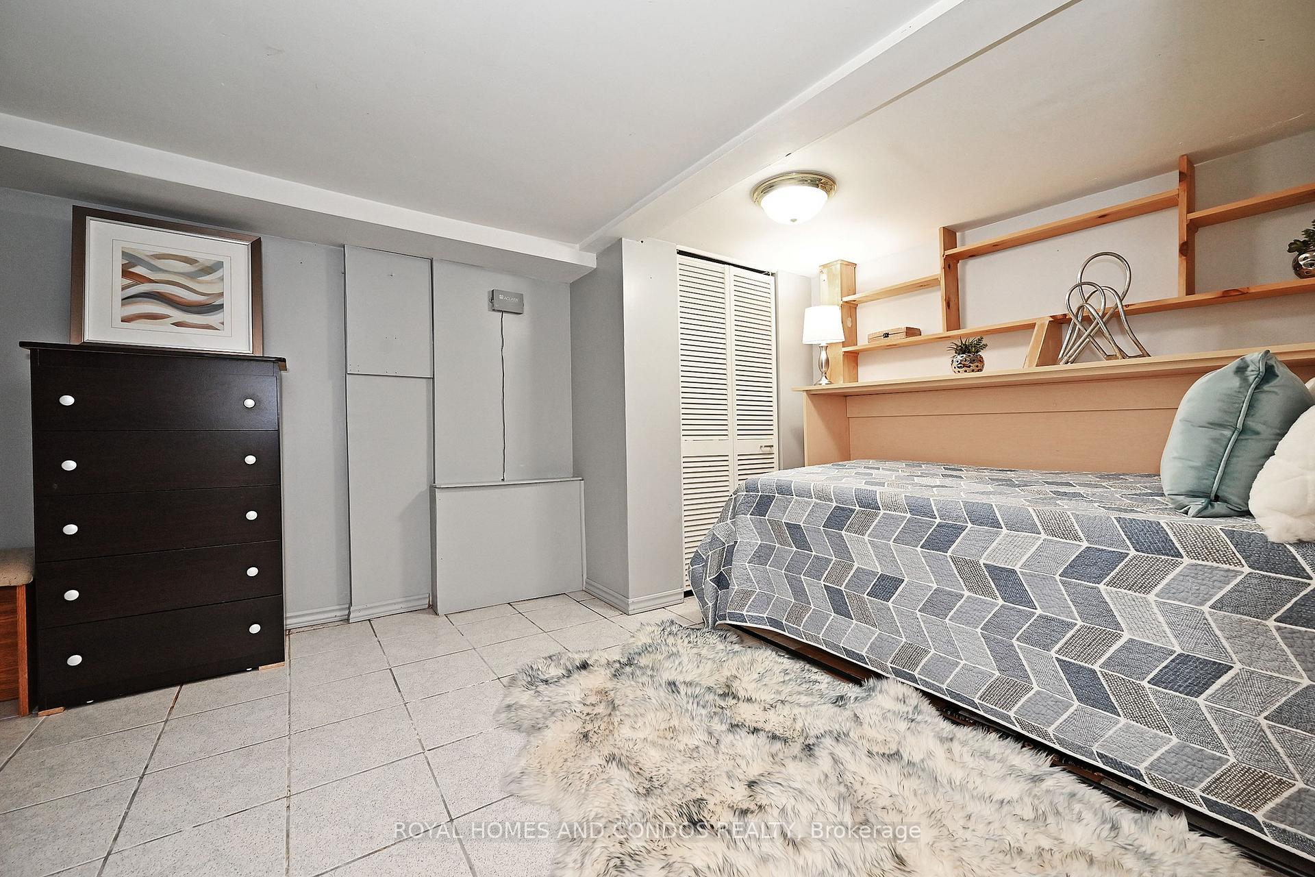 Photo 36 of 125 Dawes Road, Toronto, Crescent Town — HOMEH