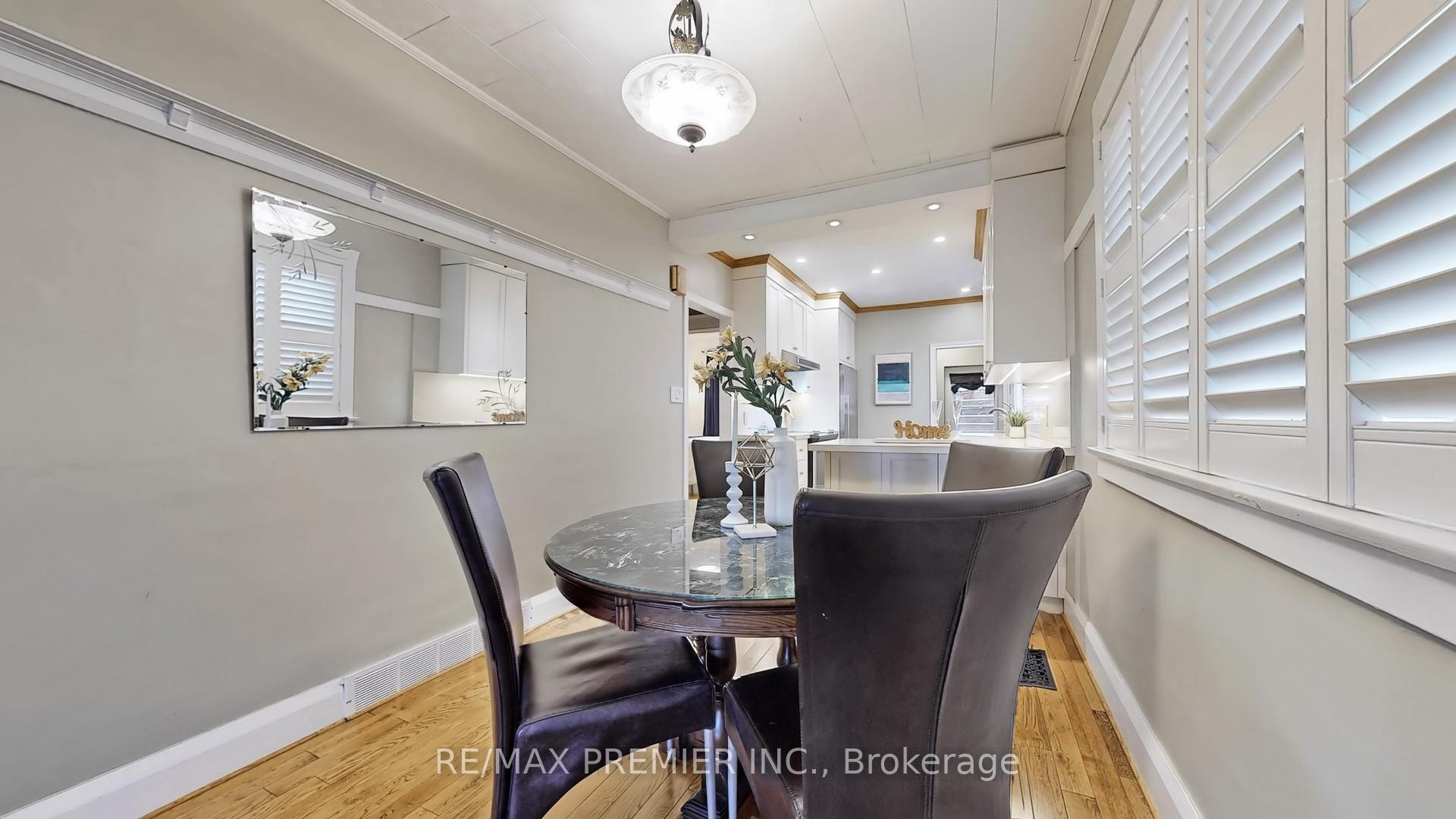 Photo 11 of 77 Gatwick Avenue, Toronto, Woodbine-Lumsden — HOMEH