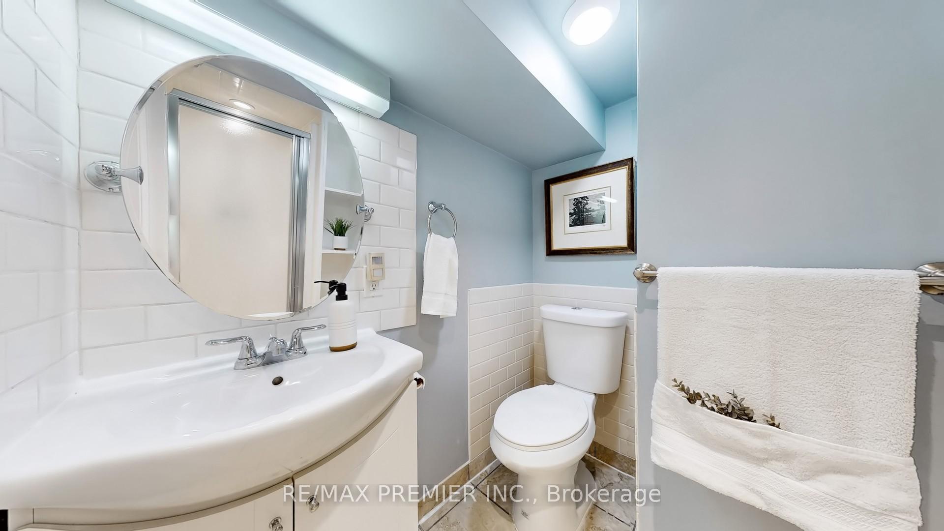 Photo 39 of 77 Gatwick Avenue, Toronto, Woodbine-Lumsden — HOMEH