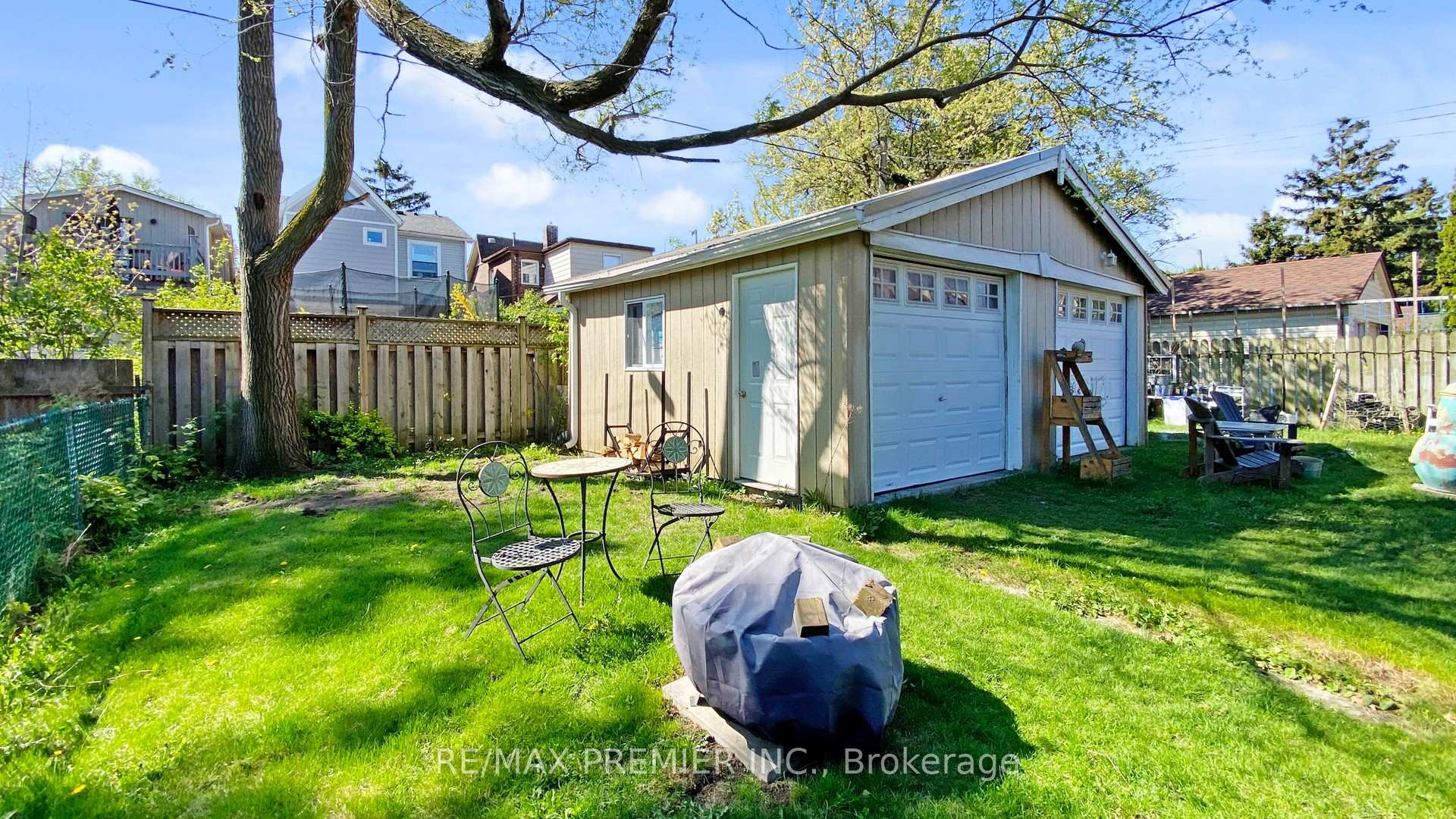 Photo 49 of 77 Gatwick Avenue, Toronto, Woodbine-Lumsden — HOMEH