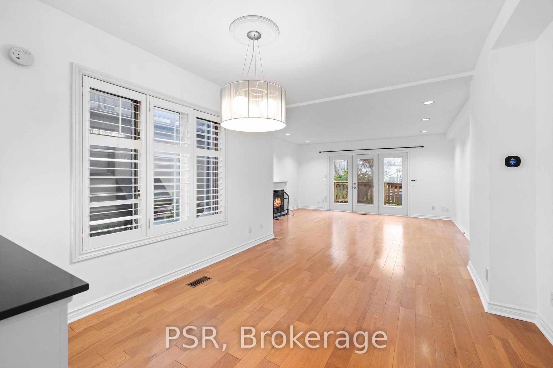 Photo 5 of 83 Pickering Street, Toronto, East End-Danforth — HOMEH