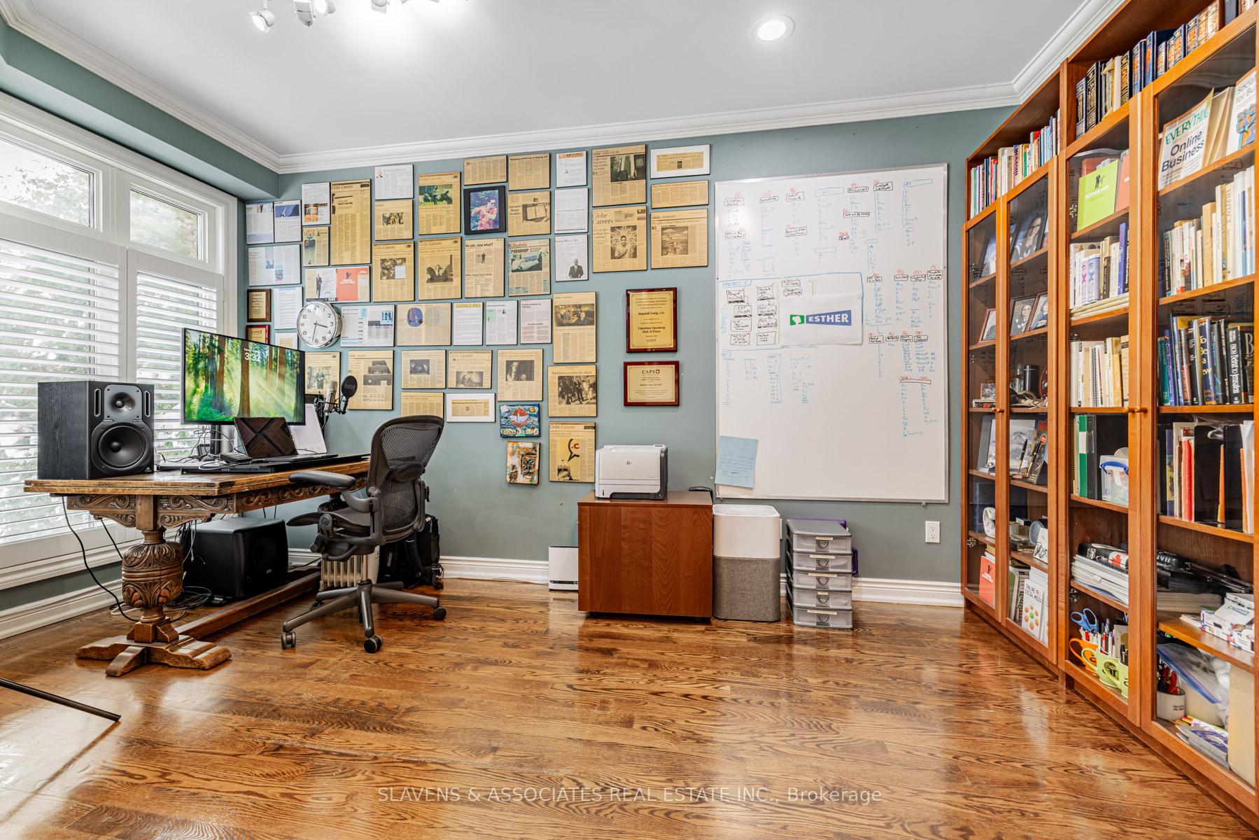 Photo 18 of 602 Glengrove Avenue, Toronto, Englemount-Lawrence — HOMEH