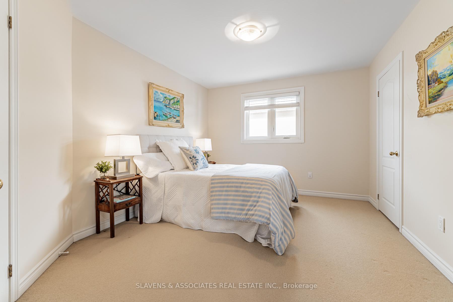 Photo 24 of 602 Glengrove Avenue, Toronto, Englemount-Lawrence — HOMEH