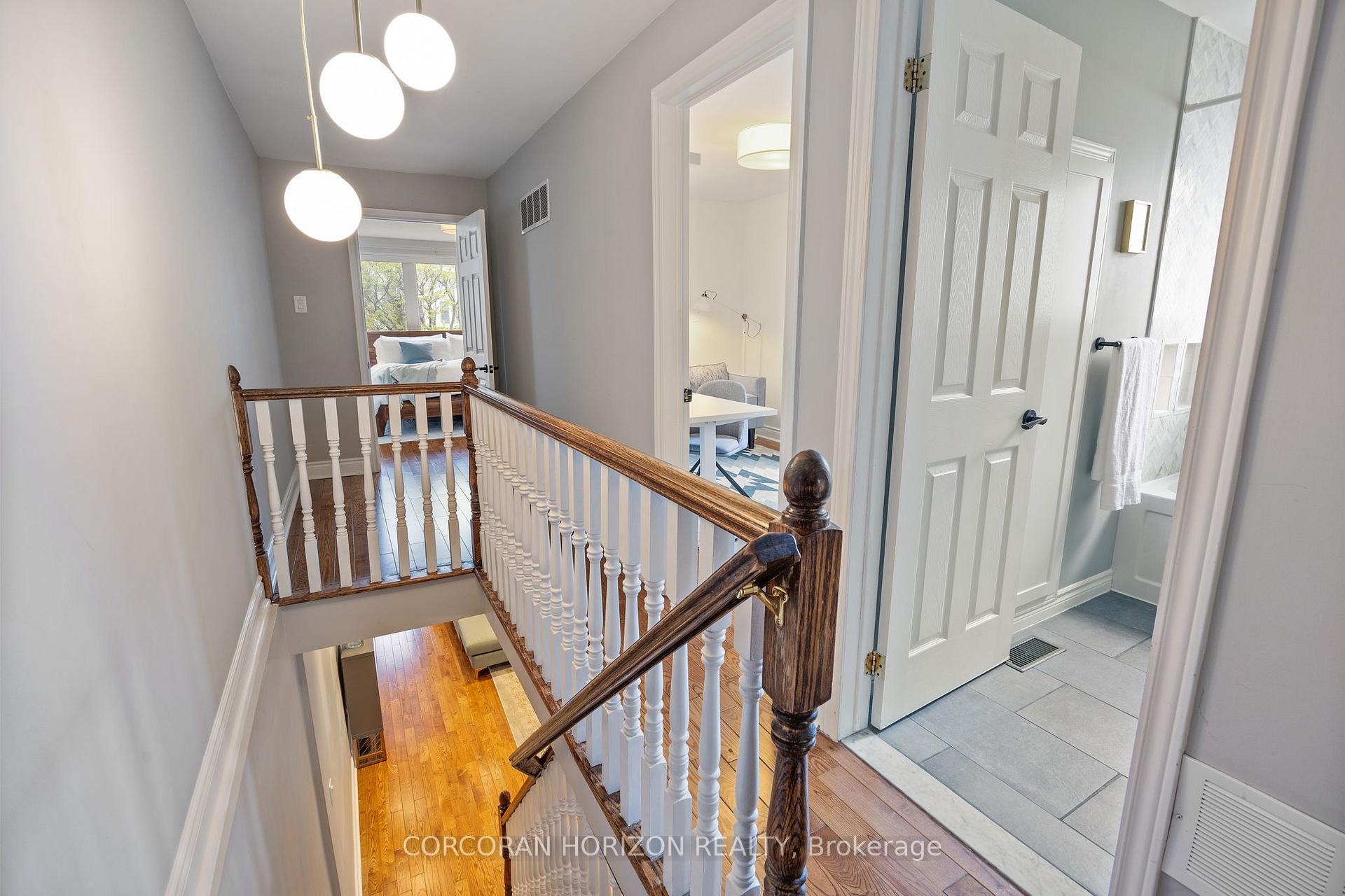 Photo 17 of 189 Springdale Boulevard, Toronto, Danforth Village-East York — HOMEH