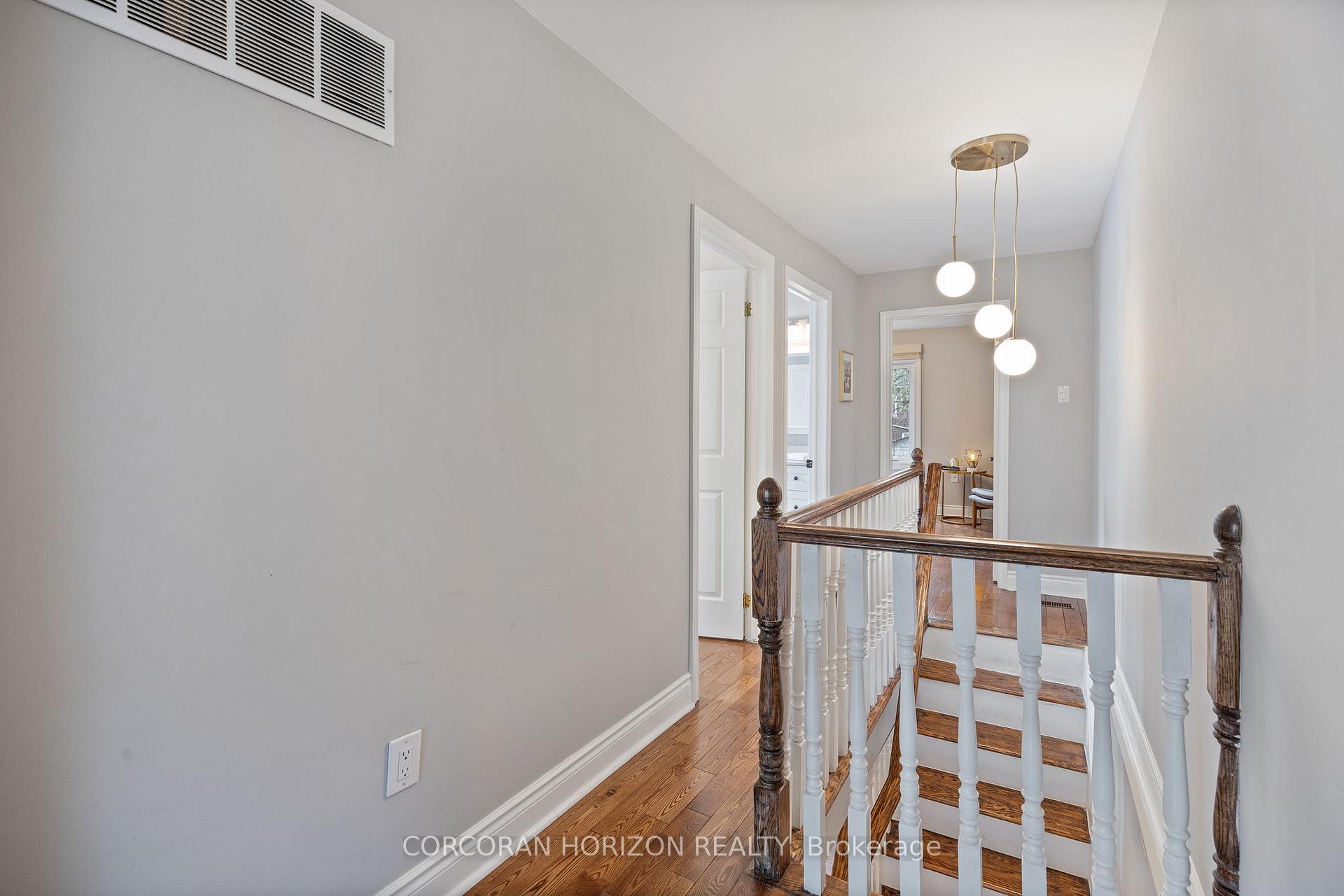 Photo 18 of 189 Springdale Boulevard, Toronto, Danforth Village-East York — HOMEH